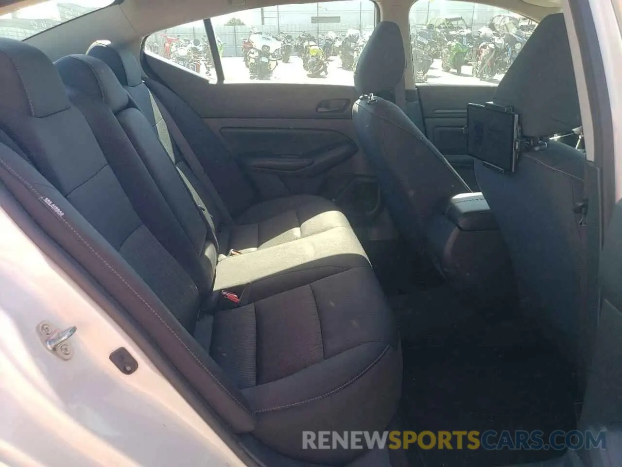 10 Фотография поврежденного автомобиля 1N4BL4BVXRN363217 NISSAN ALTIMA 2024