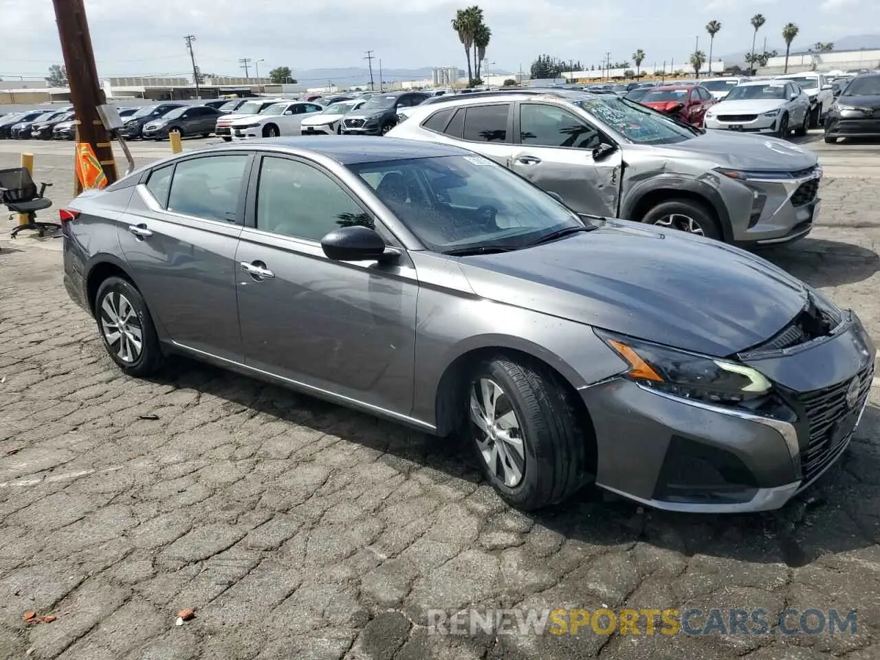 4 Photograph of a damaged car 1N4BL4BVXRN383161 NISSAN ALTIMA 2024