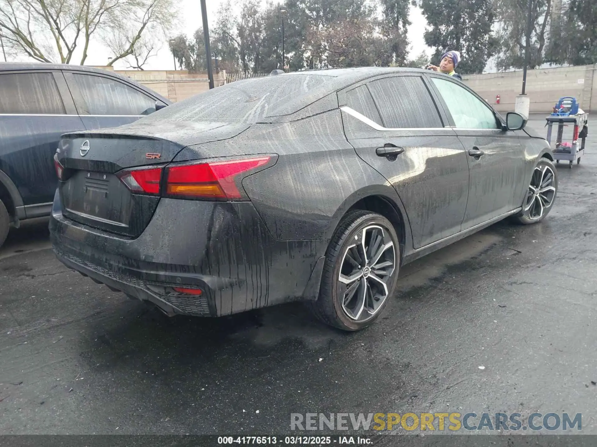 4 Фотография поврежденного автомобиля 1N4BL4CV0RN394183 NISSAN ALTIMA 2024
