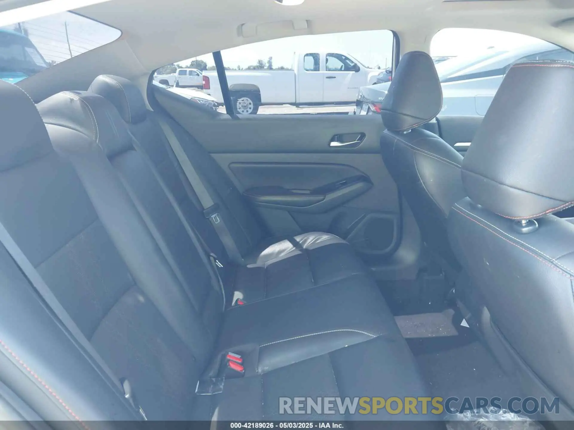 8 Фотография поврежденного автомобиля 1N4BL4CV1RN326118 NISSAN ALTIMA 2024