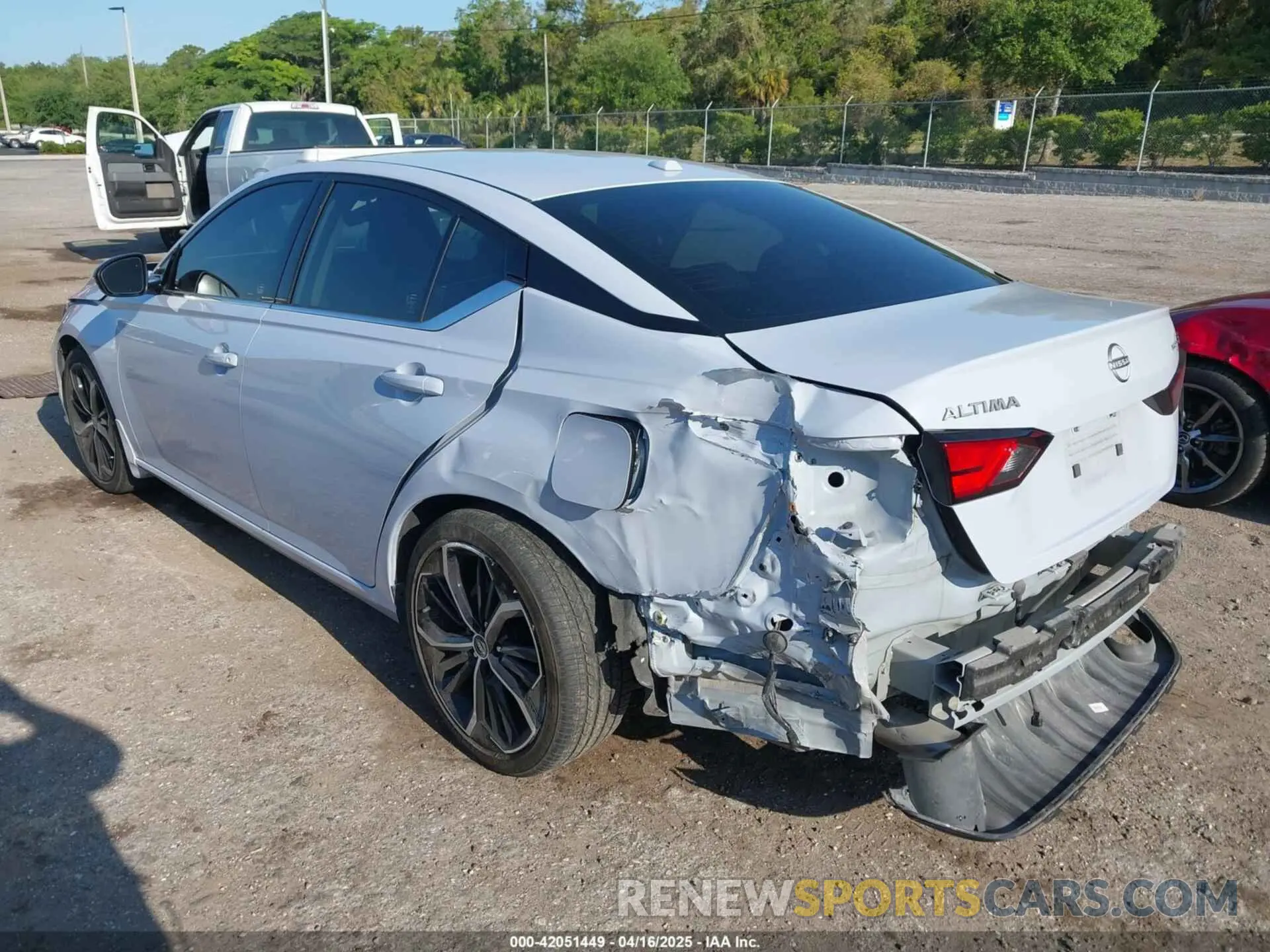 3 Photograph of a damaged car 1N4BL4CV1RN333103 NISSAN ALTIMA 2024