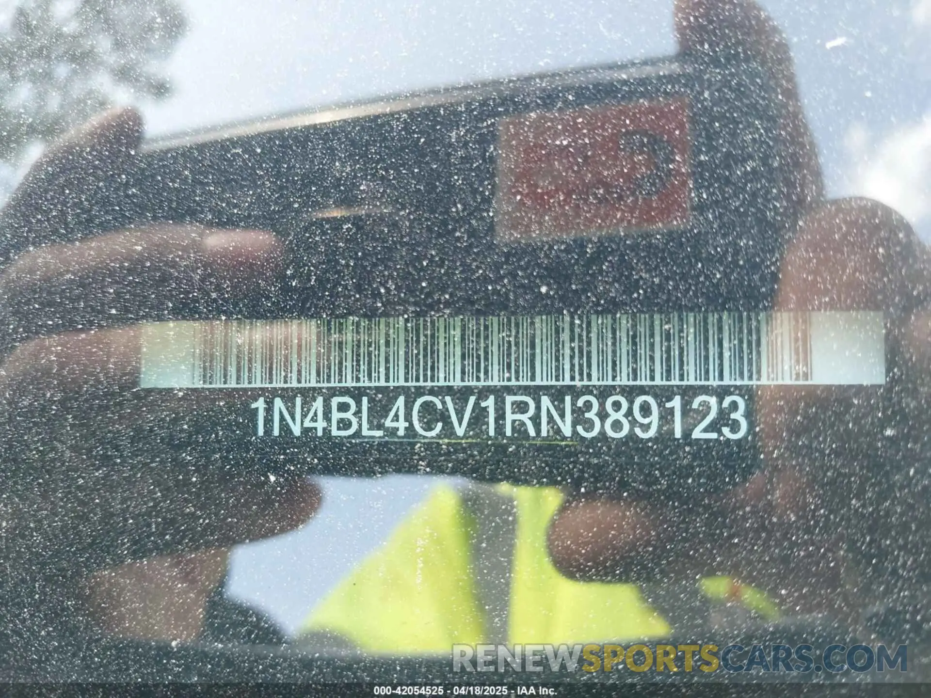9 Photograph of a damaged car 1N4BL4CV1RN389123 NISSAN ALTIMA 2024