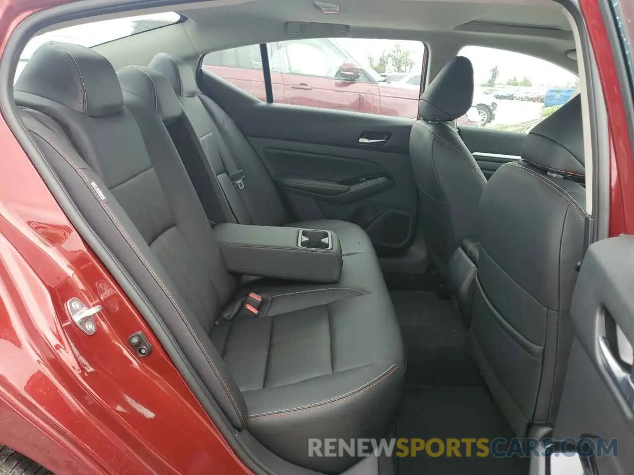 10 Фотография поврежденного автомобиля 1N4BL4CV1RN394032 NISSAN ALTIMA 2024
