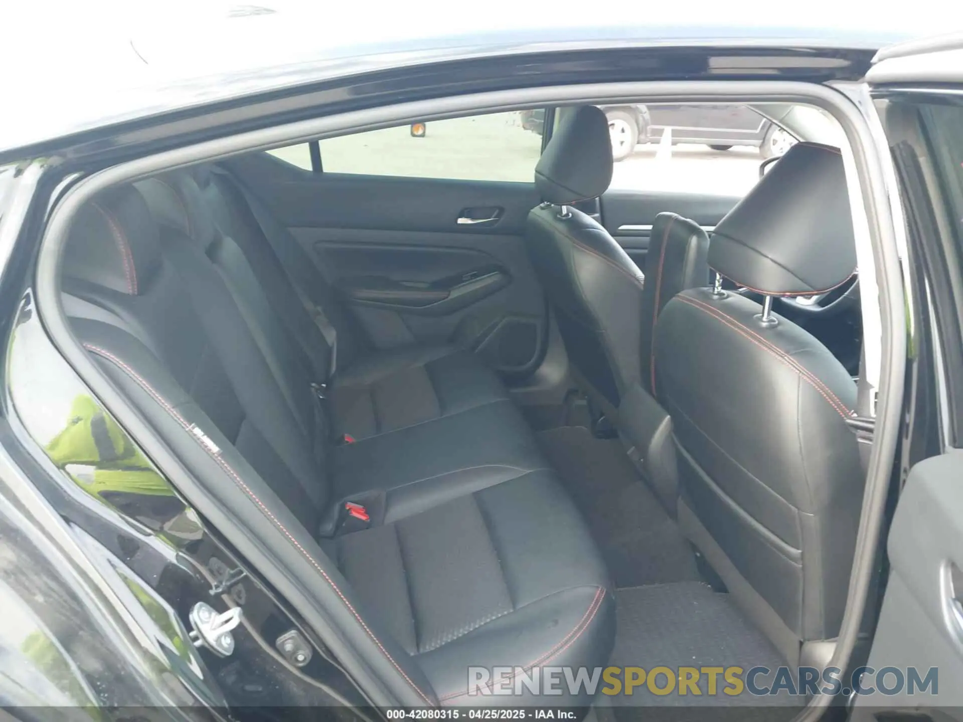 8 Фотография поврежденного автомобиля 1N4BL4CV1RN424324 NISSAN ALTIMA 2024