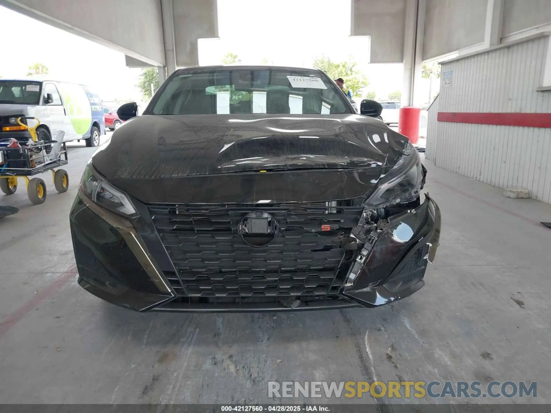 12 Фотография поврежденного автомобиля 1N4BL4CV3RN311894 NISSAN ALTIMA 2024
