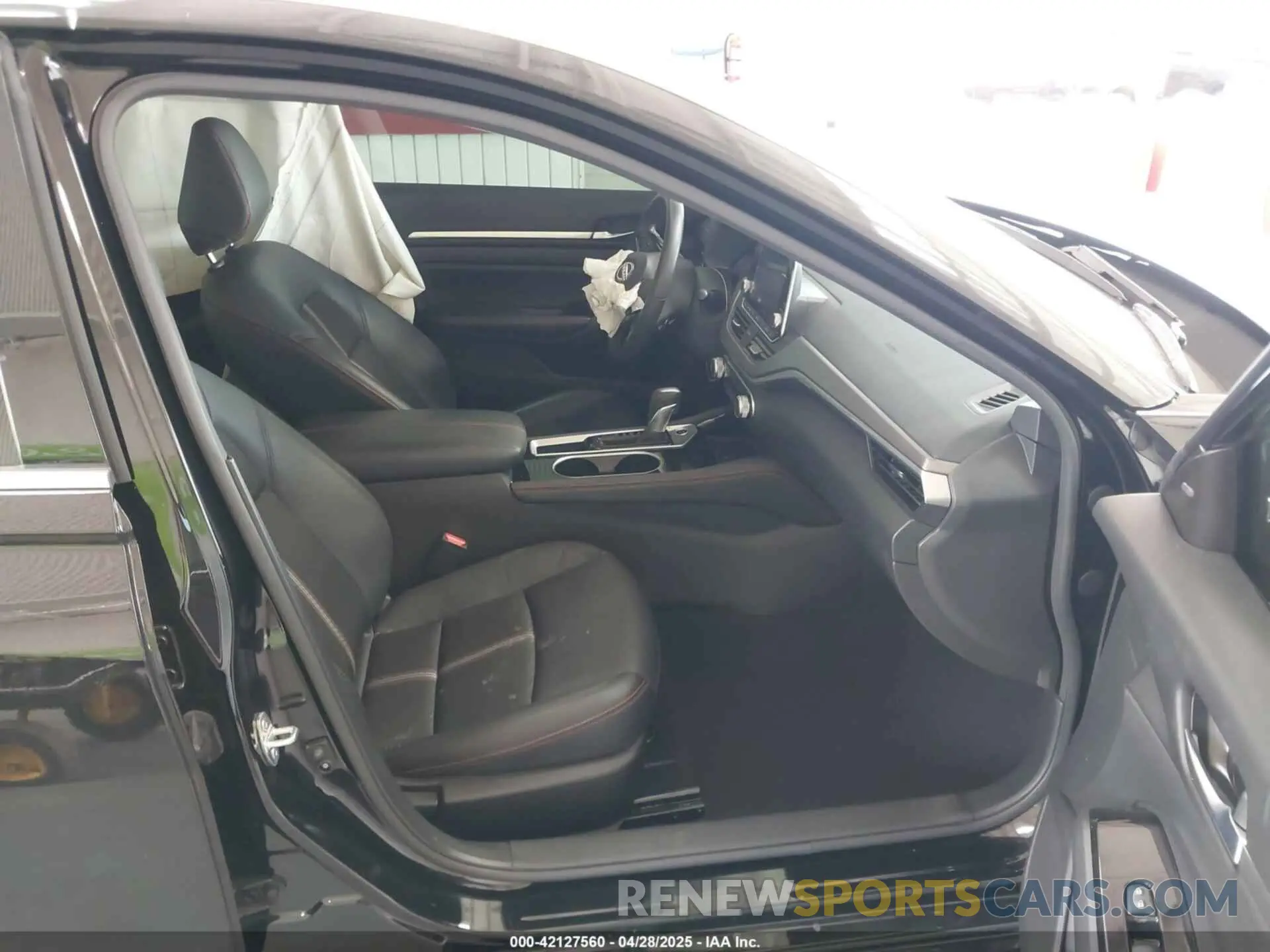 5 Фотография поврежденного автомобиля 1N4BL4CV3RN311894 NISSAN ALTIMA 2024