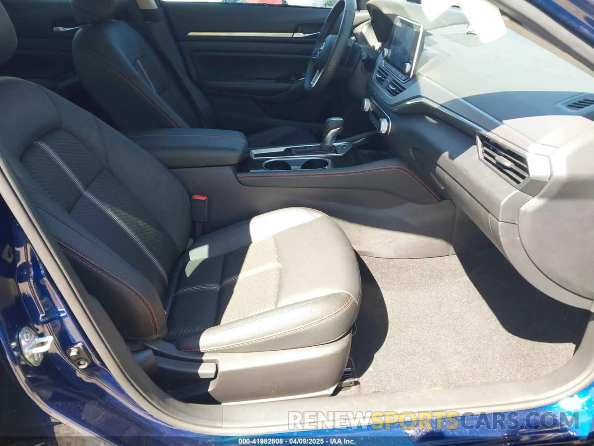 5 Фотография поврежденного автомобиля 1N4BL4CV3RN314858 NISSAN ALTIMA 2024
