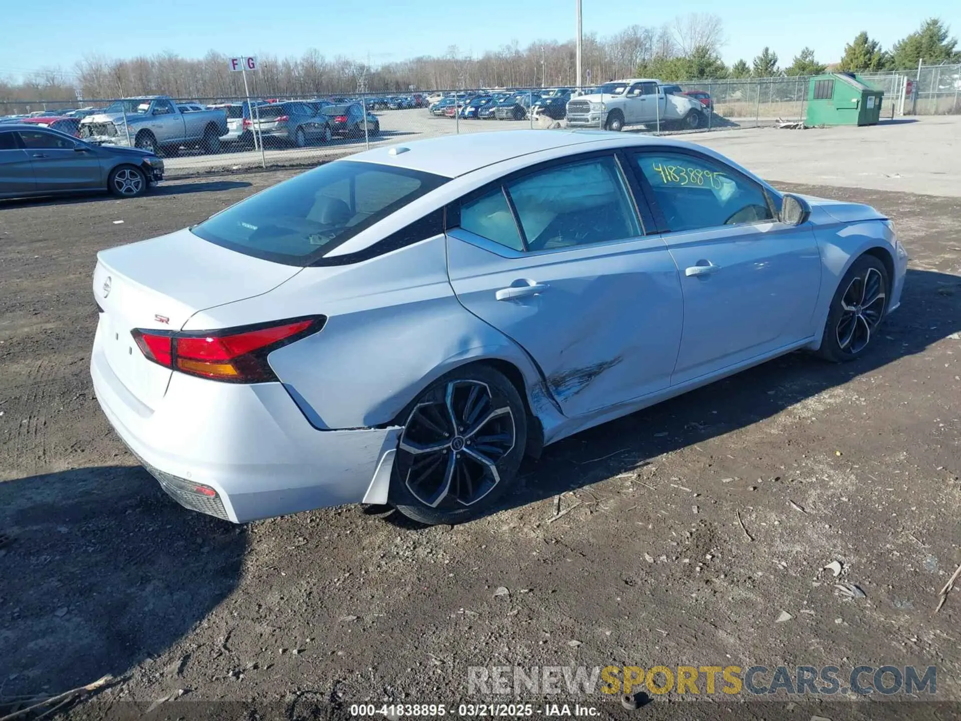 4 Фотография поврежденного автомобиля 1N4BL4CV3RN315430 NISSAN ALTIMA 2024