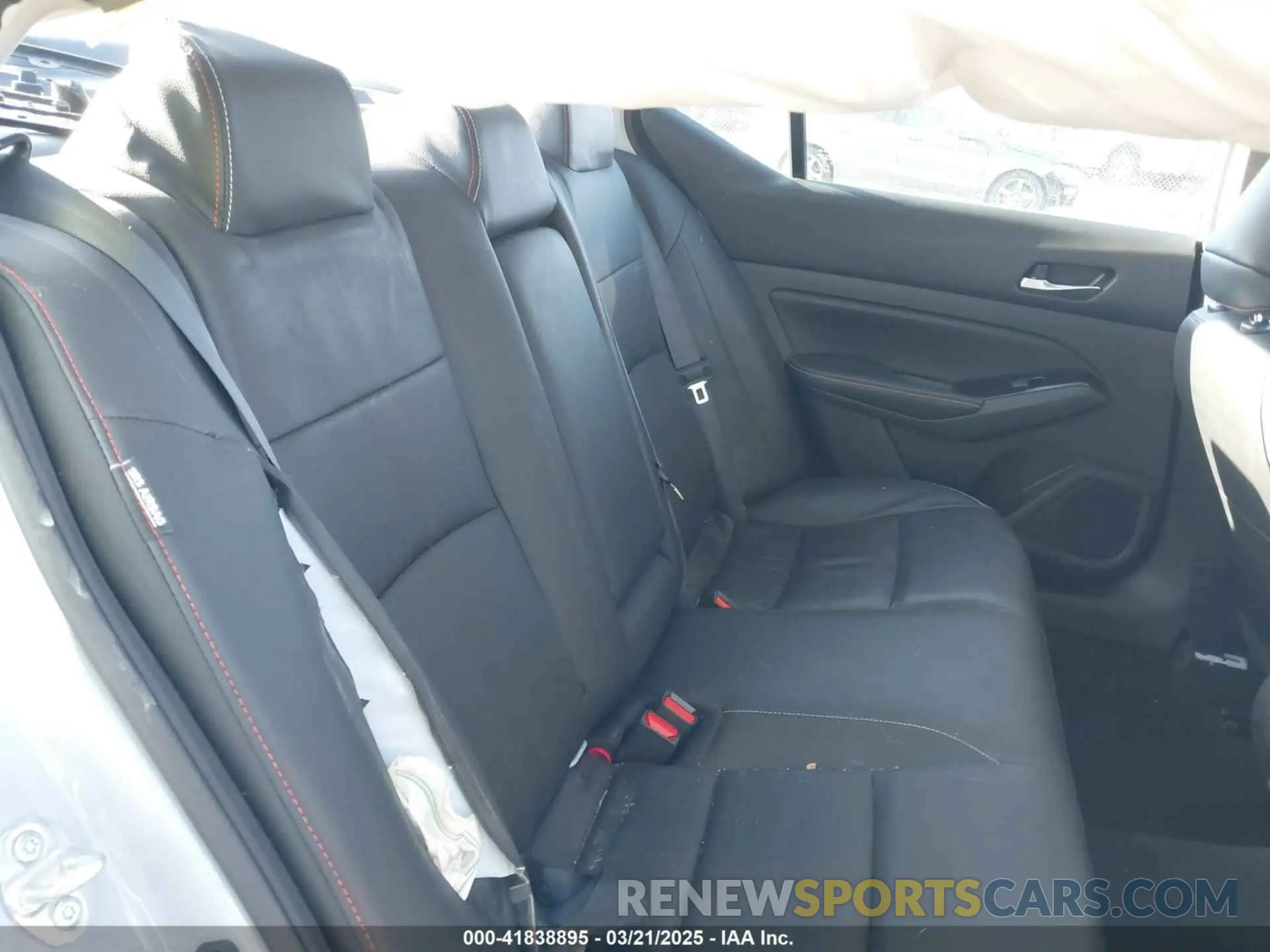 8 Фотография поврежденного автомобиля 1N4BL4CV3RN315430 NISSAN ALTIMA 2024