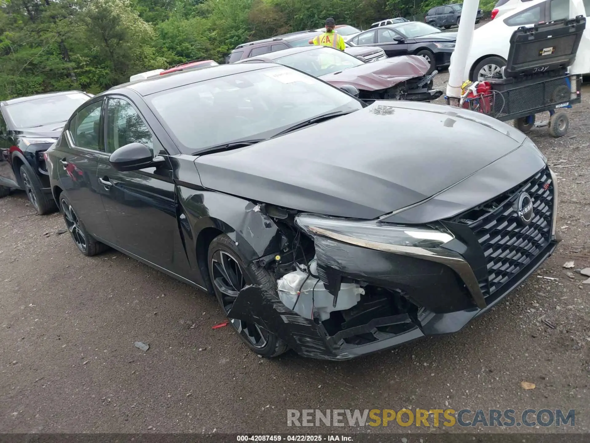1 Photograph of a damaged car 1N4BL4CV3RN331739 NISSAN ALTIMA 2024