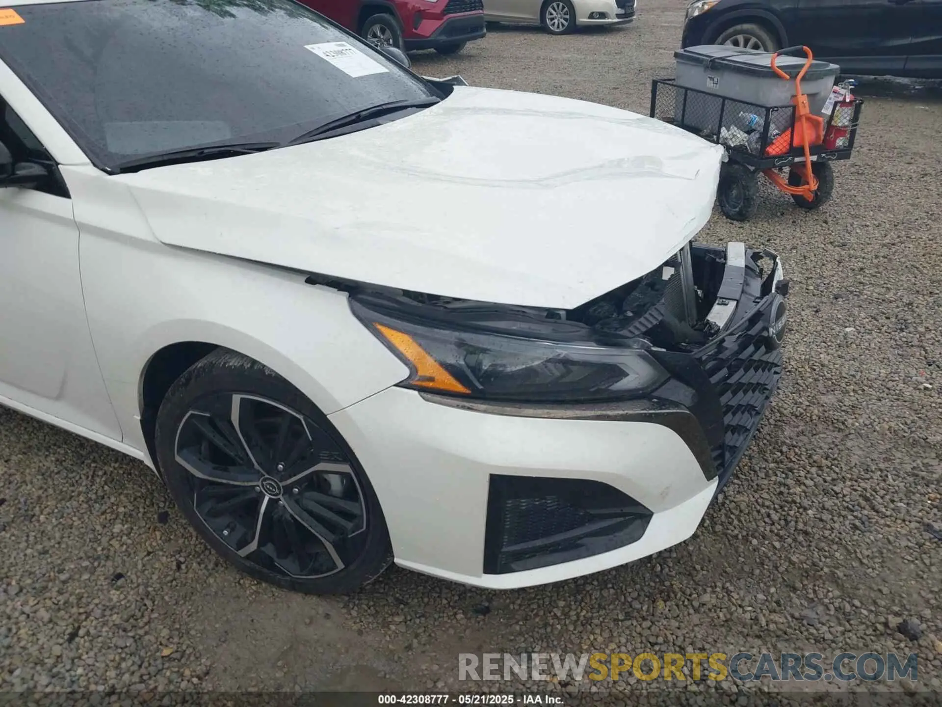 18 Photograph of a damaged car 1N4BL4CV3RN344295 NISSAN ALTIMA 2024