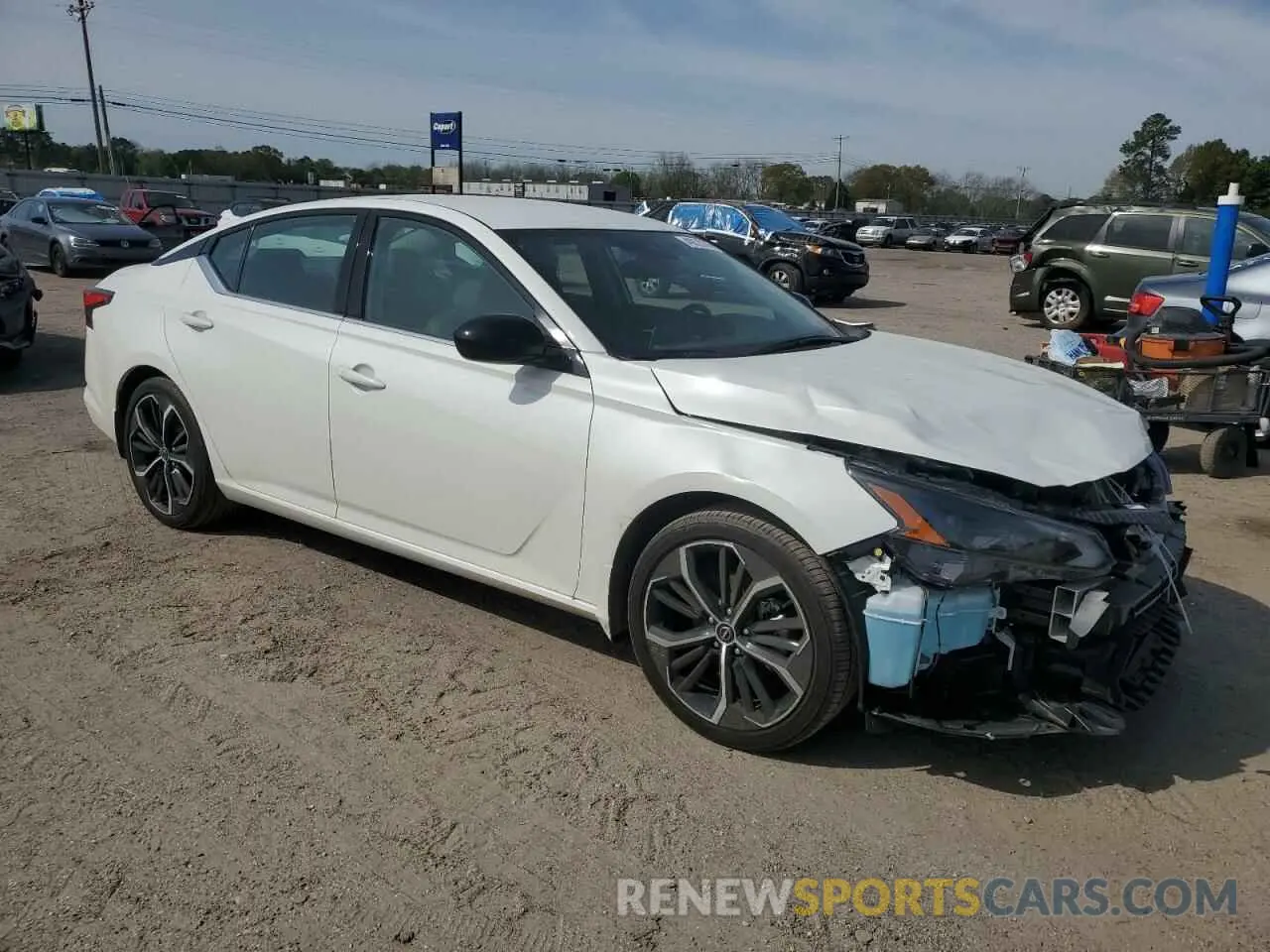 4 Фотография поврежденного автомобиля 1N4BL4CV4RN300080 NISSAN ALTIMA 2024