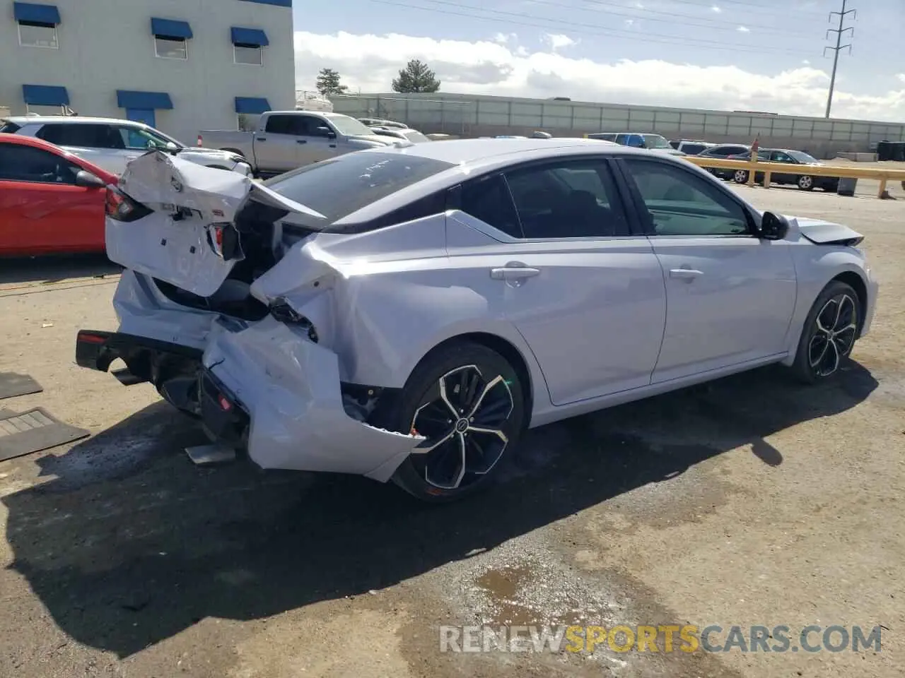 3 Фотография поврежденного автомобиля 1N4BL4CV4RN347495 NISSAN ALTIMA 2024