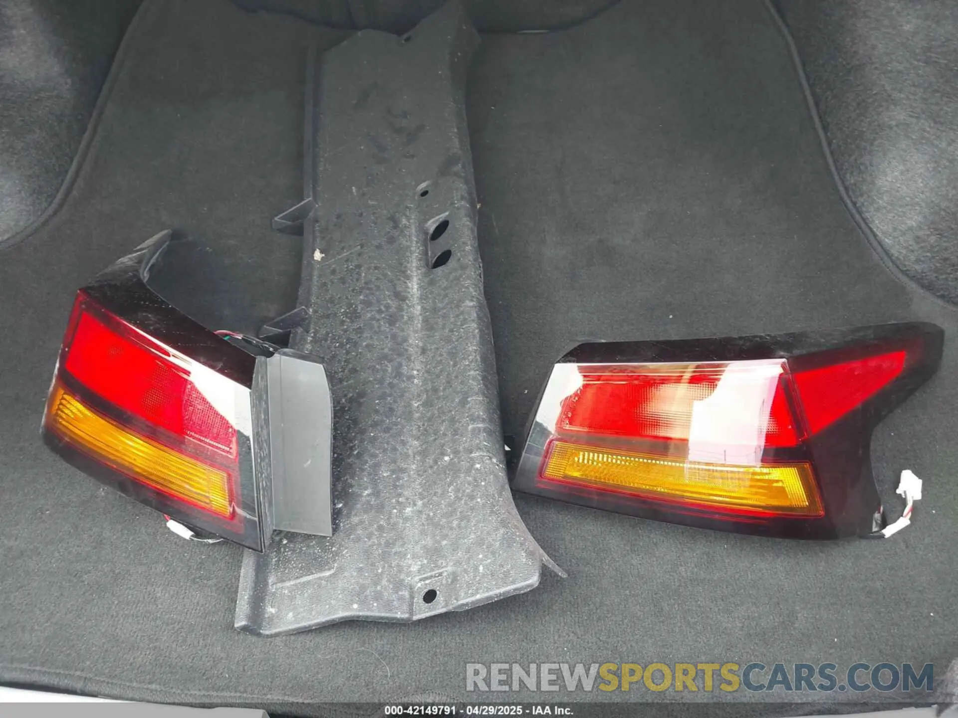 12 Photograph of a damaged car 1N4BL4CV4RN391478 NISSAN ALTIMA 2024