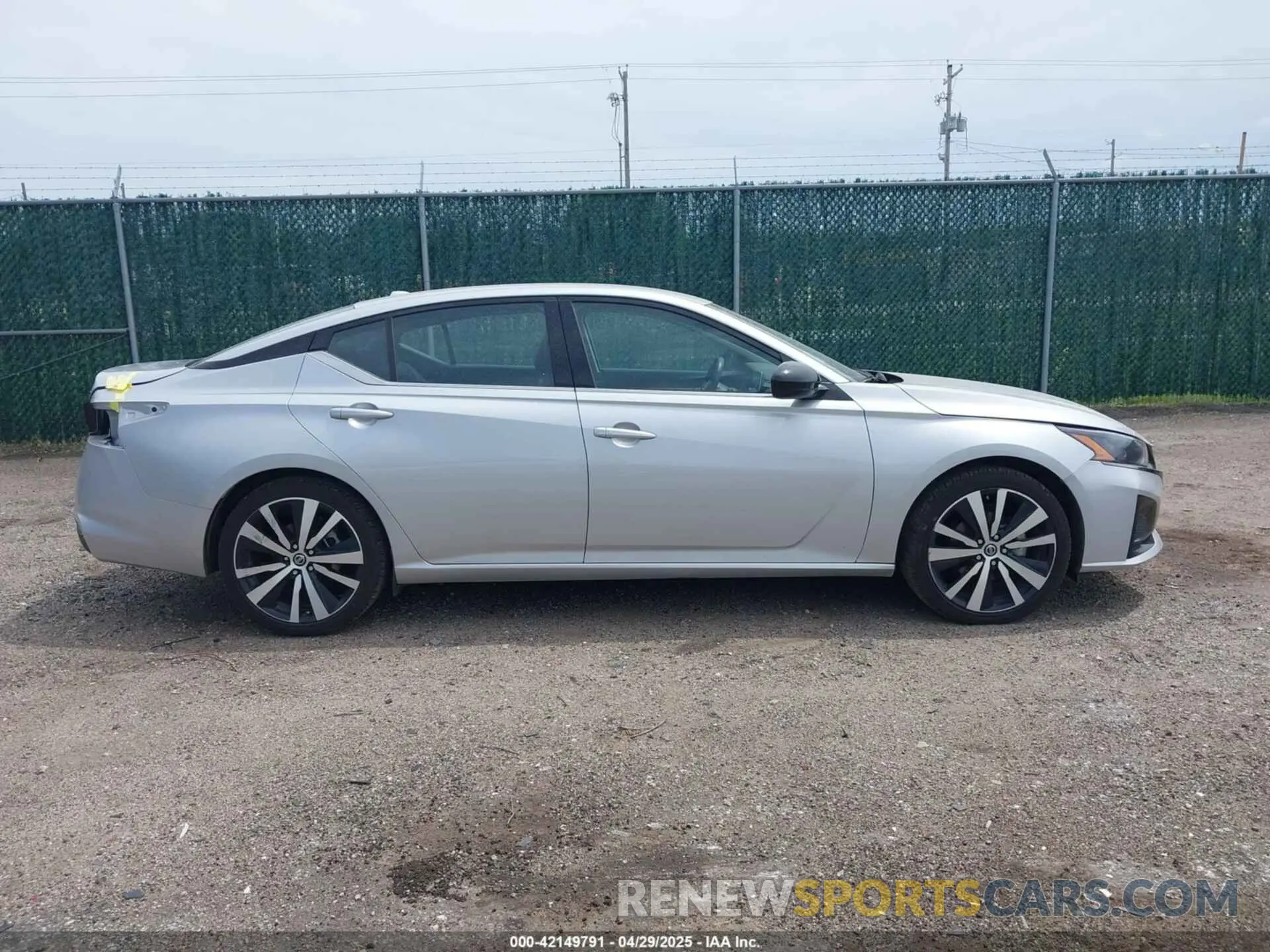 14 Photograph of a damaged car 1N4BL4CV4RN391478 NISSAN ALTIMA 2024