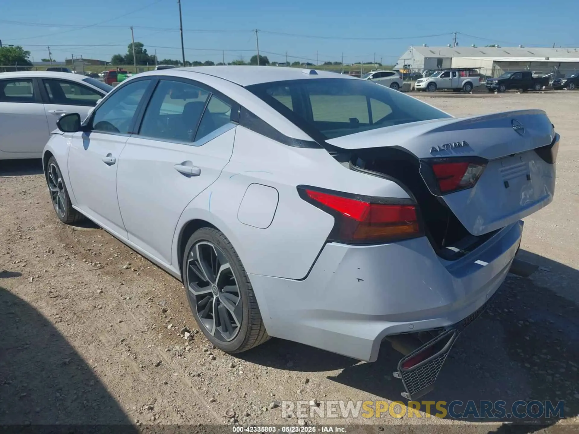 3 Photograph of a damaged car 1N4BL4CV5RN369697 NISSAN ALTIMA 2024
