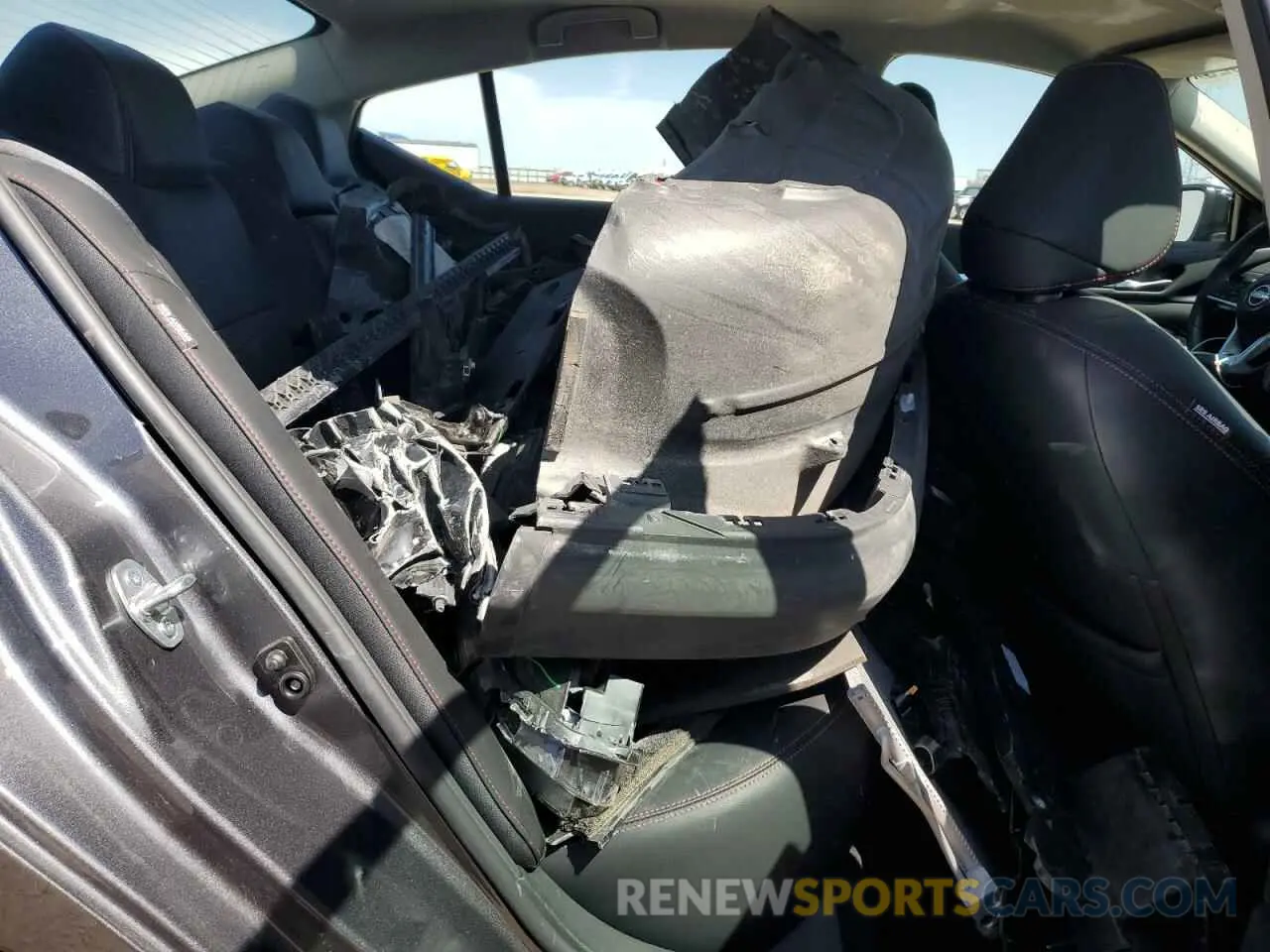 10 Фотография поврежденного автомобиля 1N4BL4CV5RN421894 NISSAN ALTIMA 2024