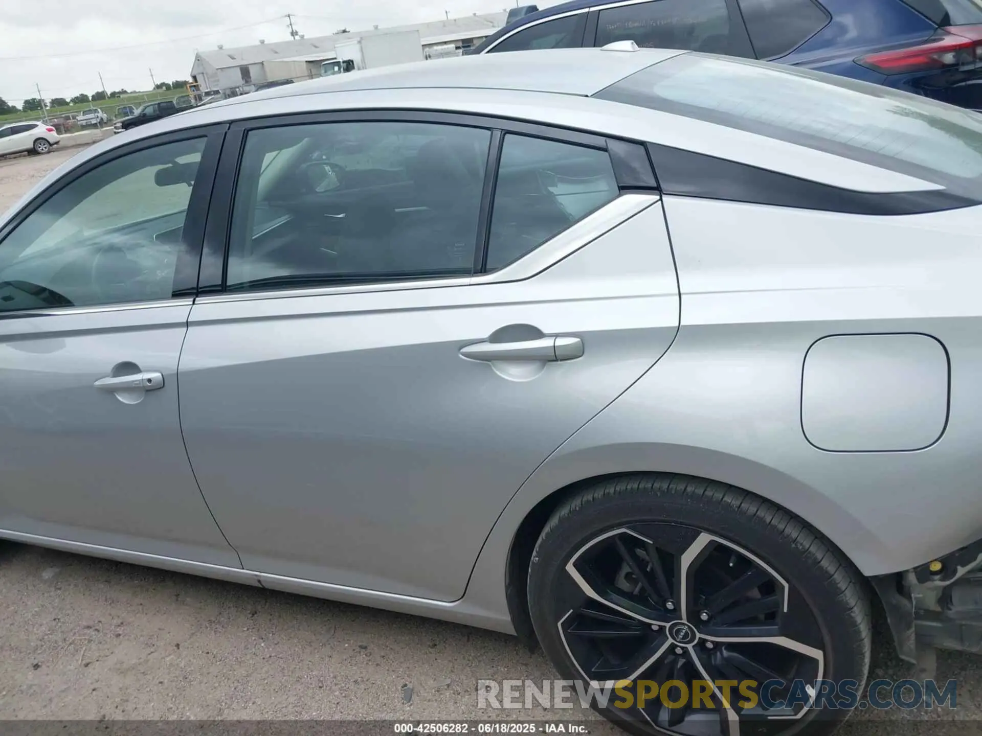 14 Фотография поврежденного автомобиля 1N4BL4CV5RN430126 NISSAN ALTIMA 2024