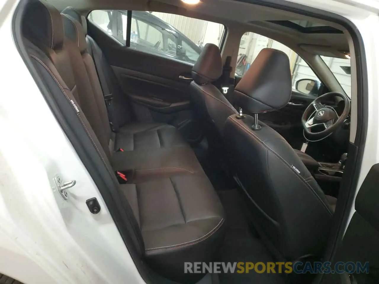 10 Фотография поврежденного автомобиля 1N4BL4CV7RN329086 NISSAN ALTIMA 2024