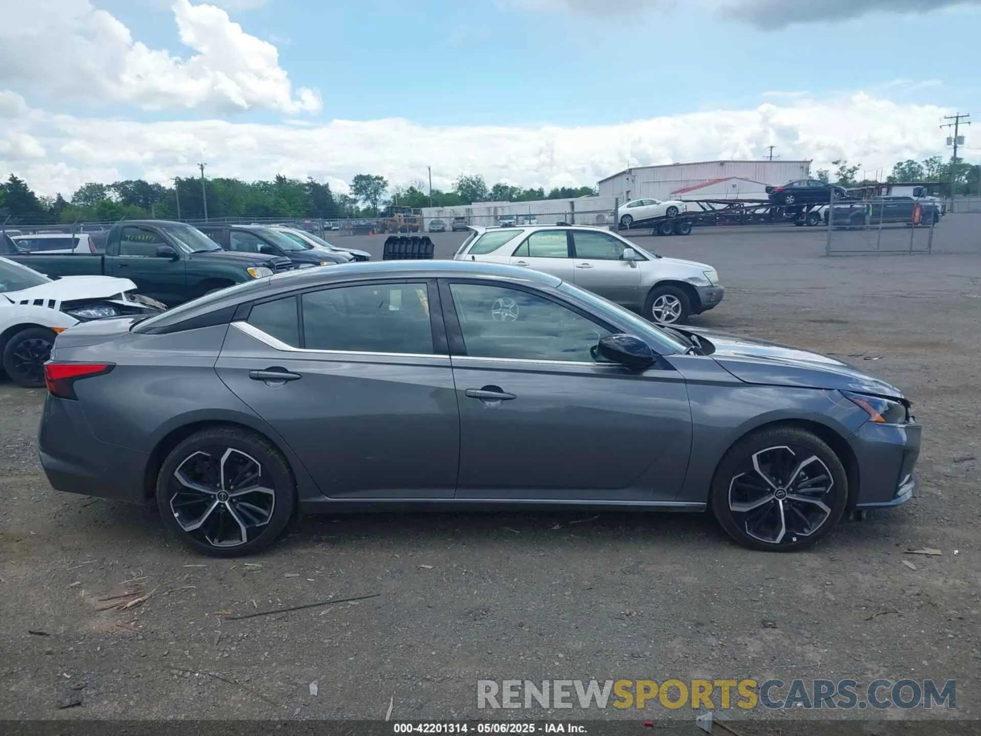 13 Photograph of a damaged car 1N4BL4CV7RN432413 NISSAN ALTIMA 2024