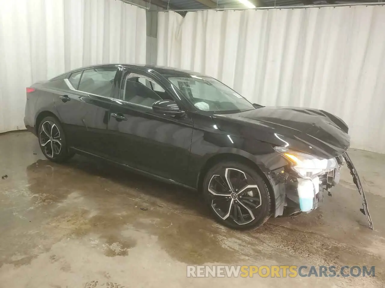 4 Photograph of a damaged car 1N4BL4CVXRN347386 NISSAN ALTIMA 2024