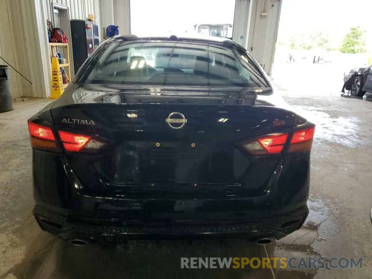 6 Photograph of a damaged car 1N4BL4CVXRN361286 NISSAN ALTIMA 2024