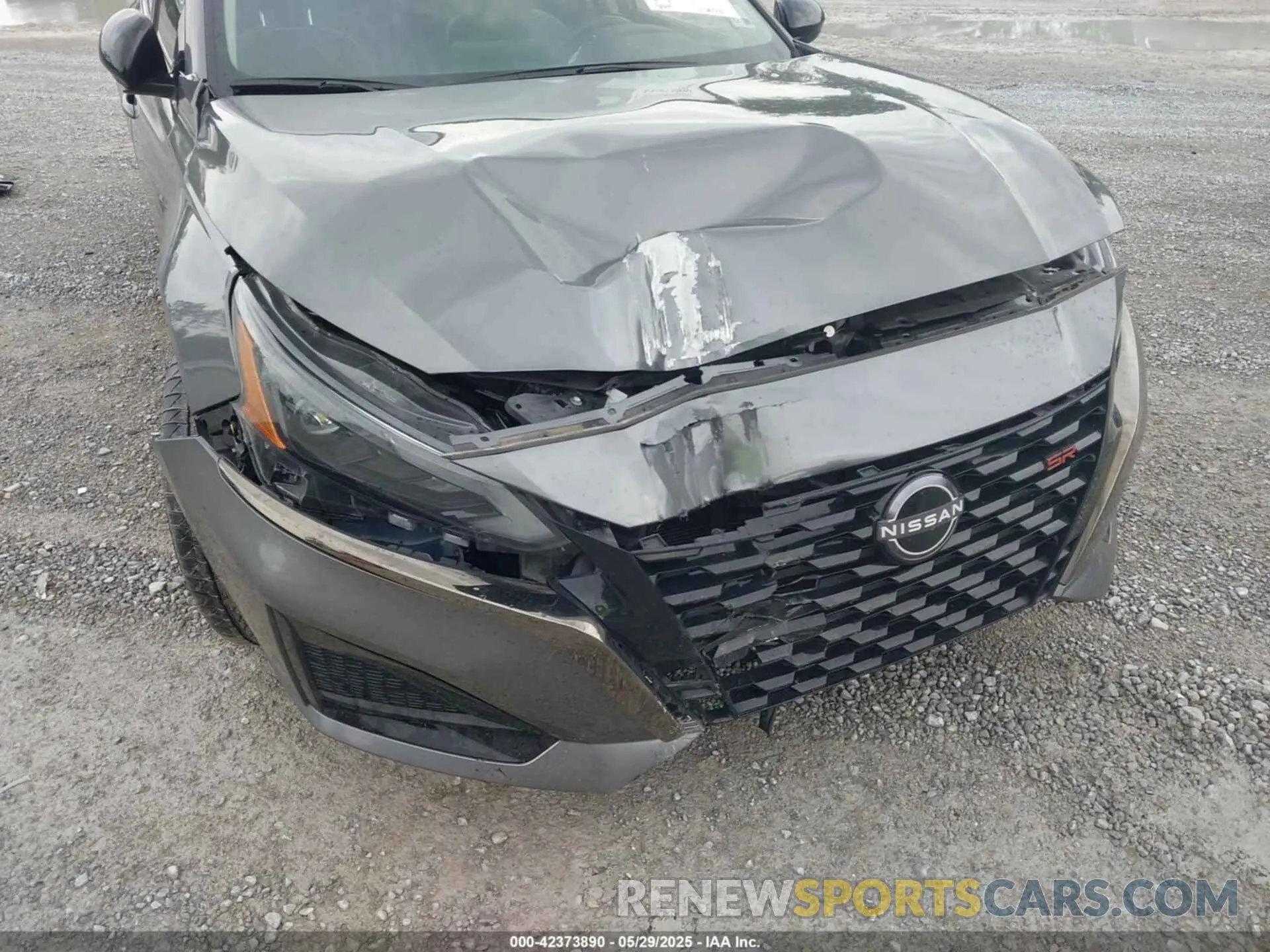 17 Photograph of a damaged car 1N4BL4CVXRN364673 NISSAN ALTIMA 2024