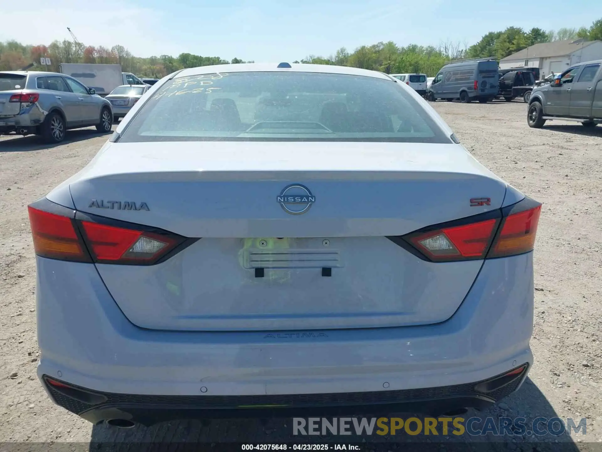 17 Photograph of a damaged car 1N4BL4CVXRN400409 NISSAN ALTIMA 2024