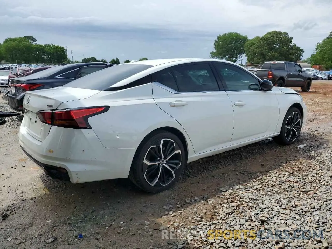 3 Фотография поврежденного автомобиля 1N4BL4CVXRN403259 NISSAN ALTIMA 2024