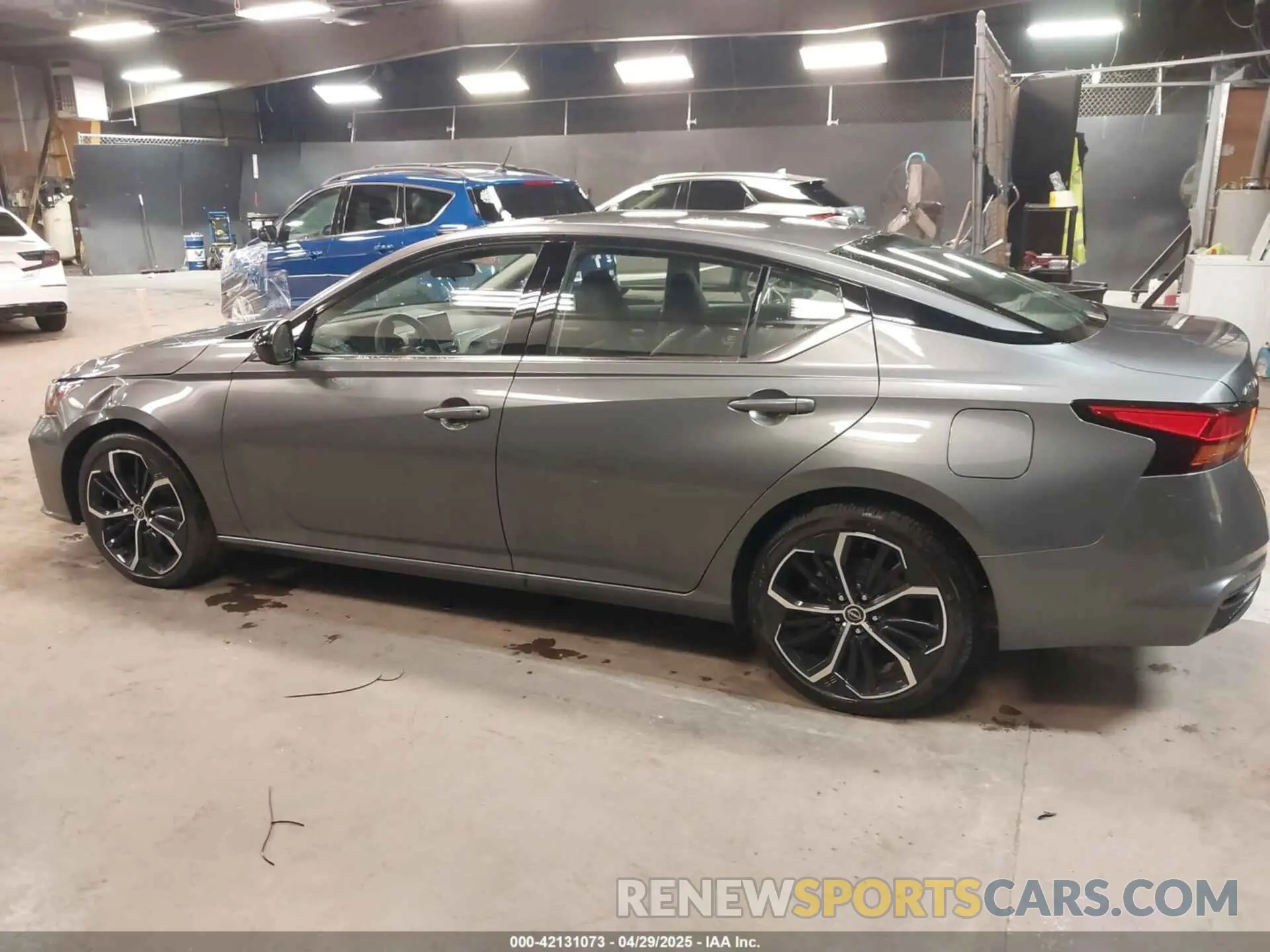 14 Фотография поврежденного автомобиля 1N4BL4CVXRN425049 NISSAN ALTIMA 2024