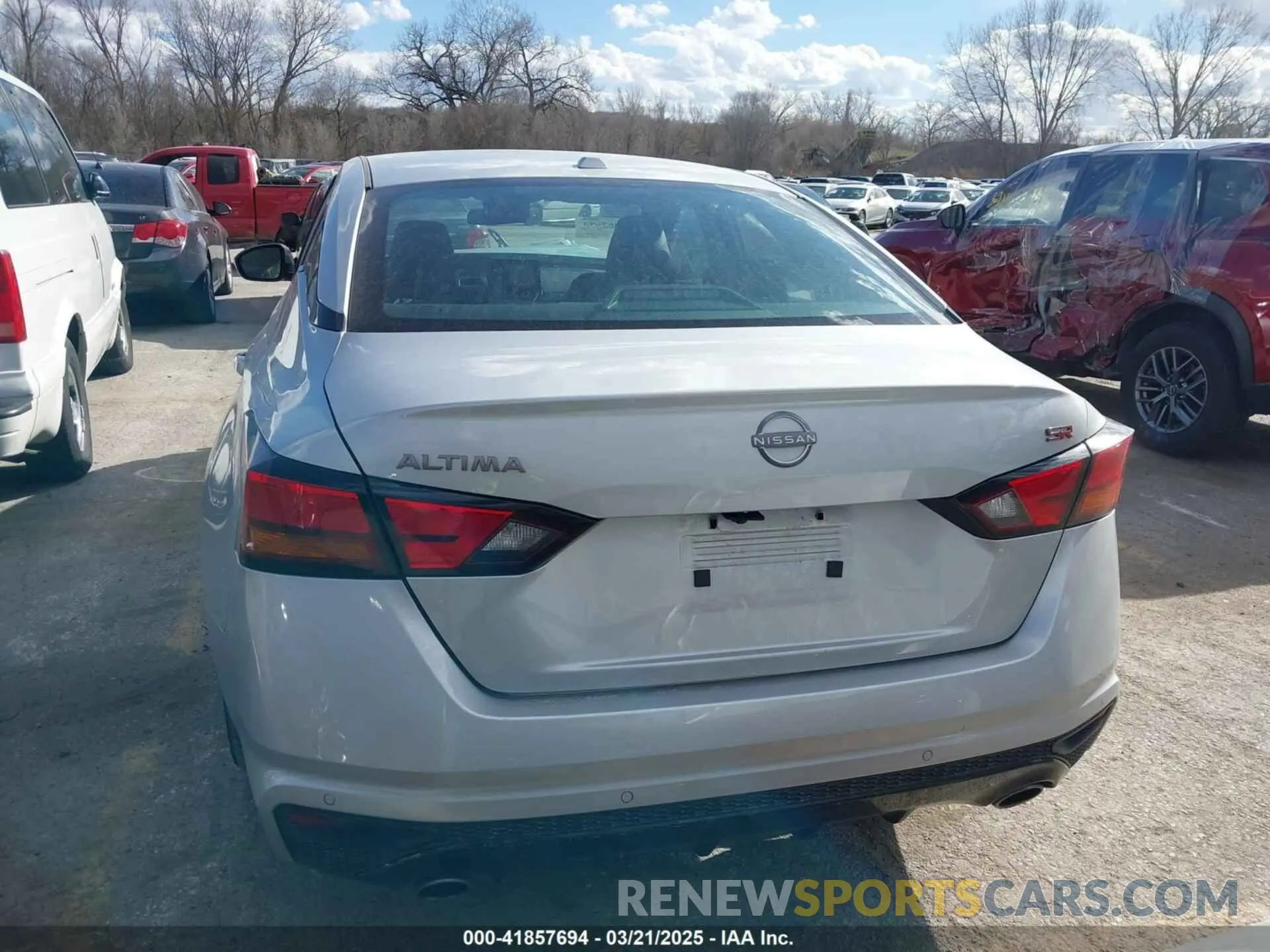17 Photograph of a damaged car 1N4BL4CVXRN431885 NISSAN ALTIMA 2024