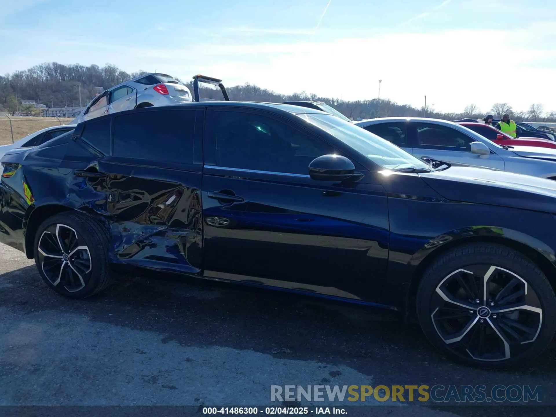 14 Photograph of a damaged car 1N4BL4CW1RN328072 NISSAN ALTIMA 2024