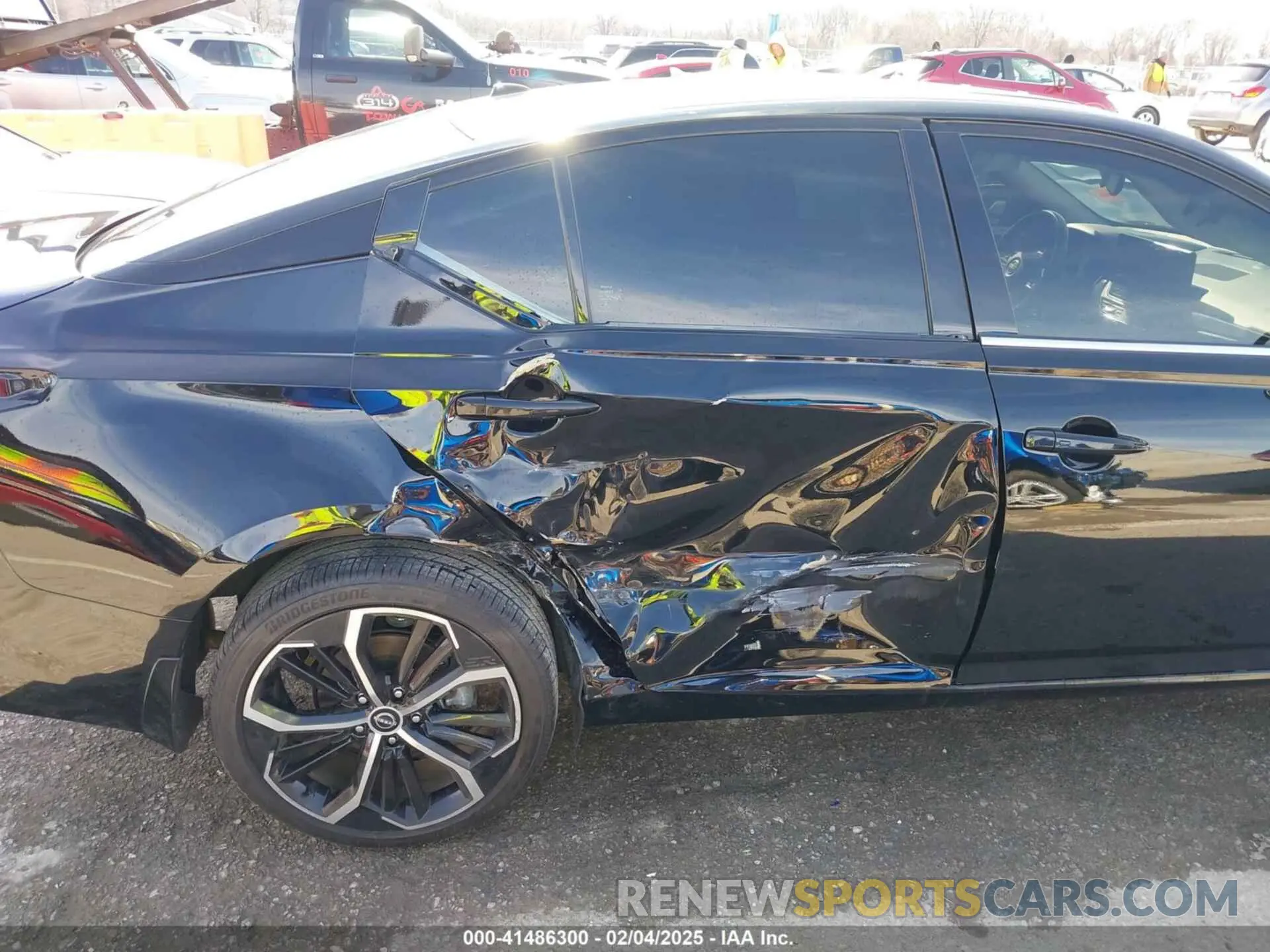 6 Photograph of a damaged car 1N4BL4CW1RN328072 NISSAN ALTIMA 2024