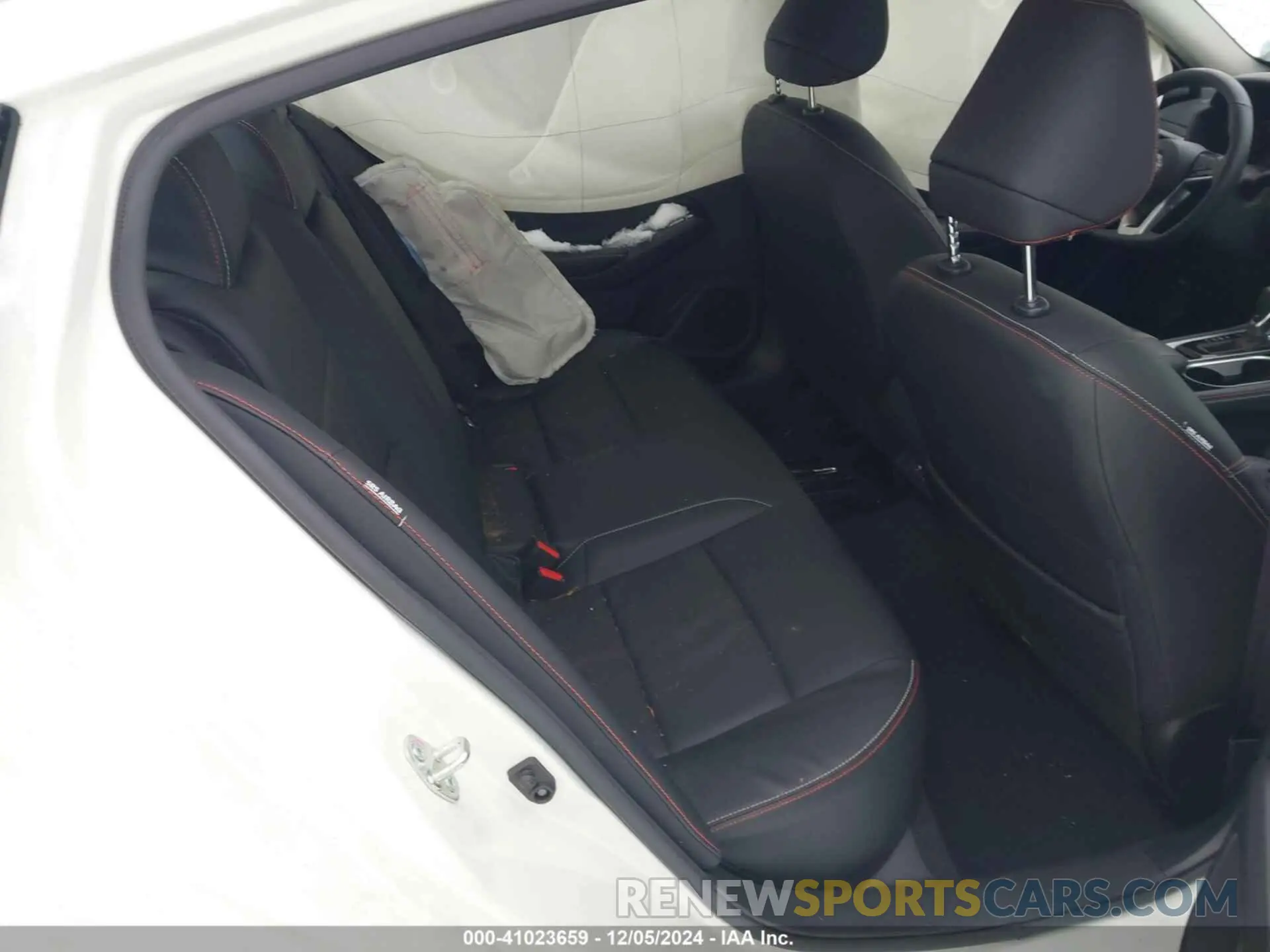 8 Photograph of a damaged car 1N4BL4CW2RN311782 NISSAN ALTIMA 2024