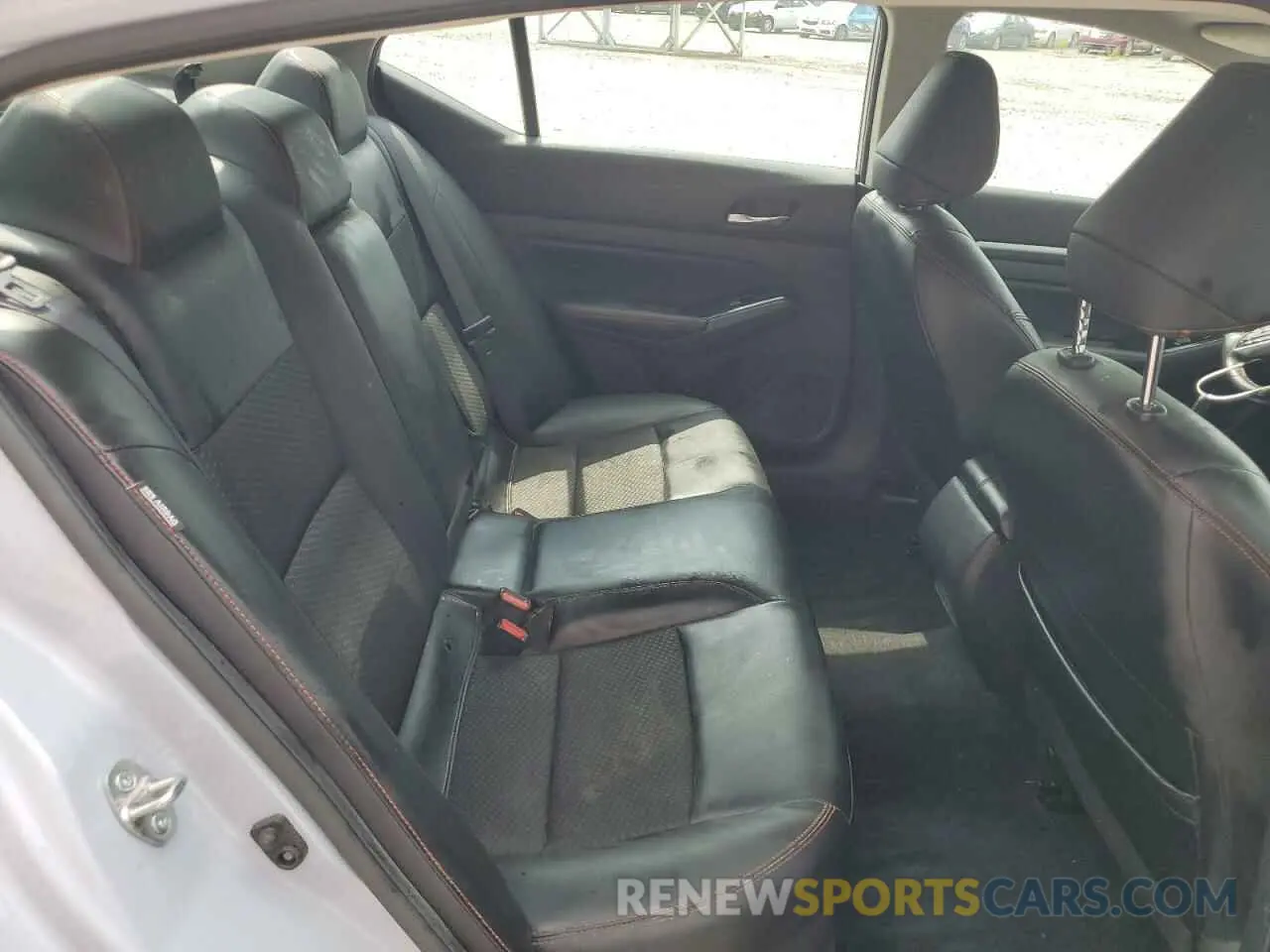 10 Фотография поврежденного автомобиля 1N4BL4CW3RN383333 NISSAN ALTIMA 2024
