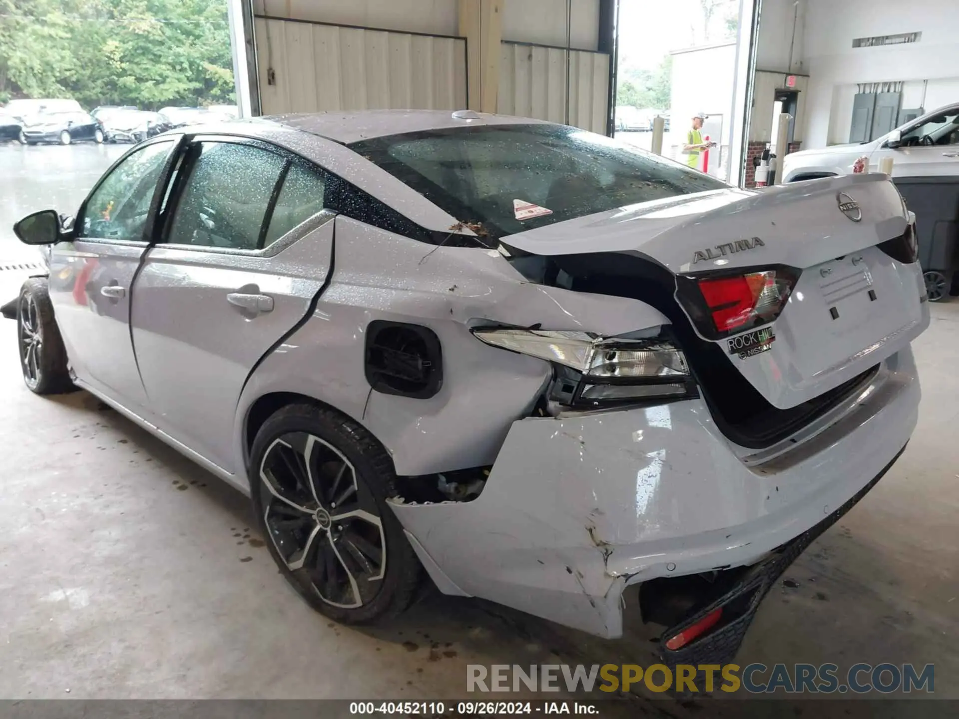6 Photograph of a damaged car 1N4BL4CW4RN375919 NISSAN ALTIMA 2024