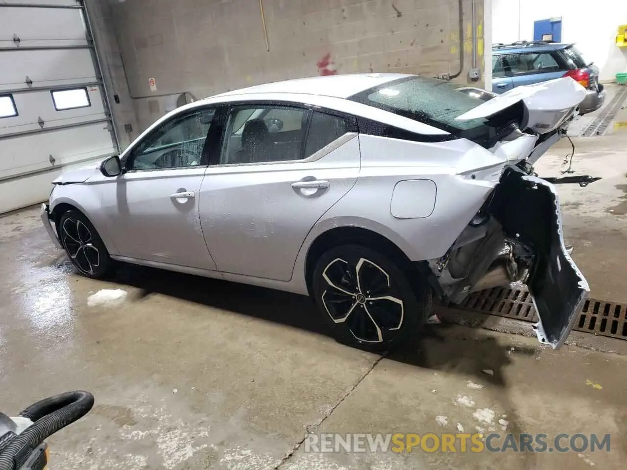 2 Photograph of a damaged car 1N4BL4CW4RN414735 NISSAN ALTIMA 2024