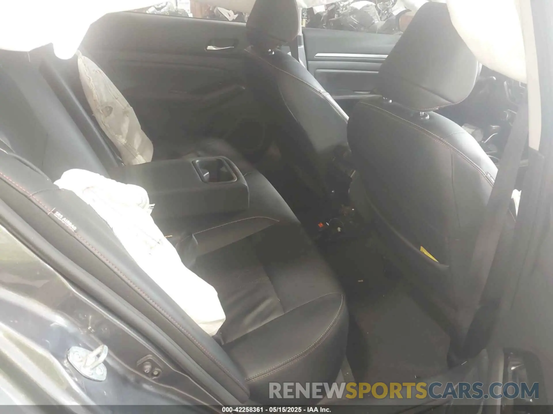 8 Photograph of a damaged car 1N4BL4CW9RN315294 NISSAN ALTIMA 2024