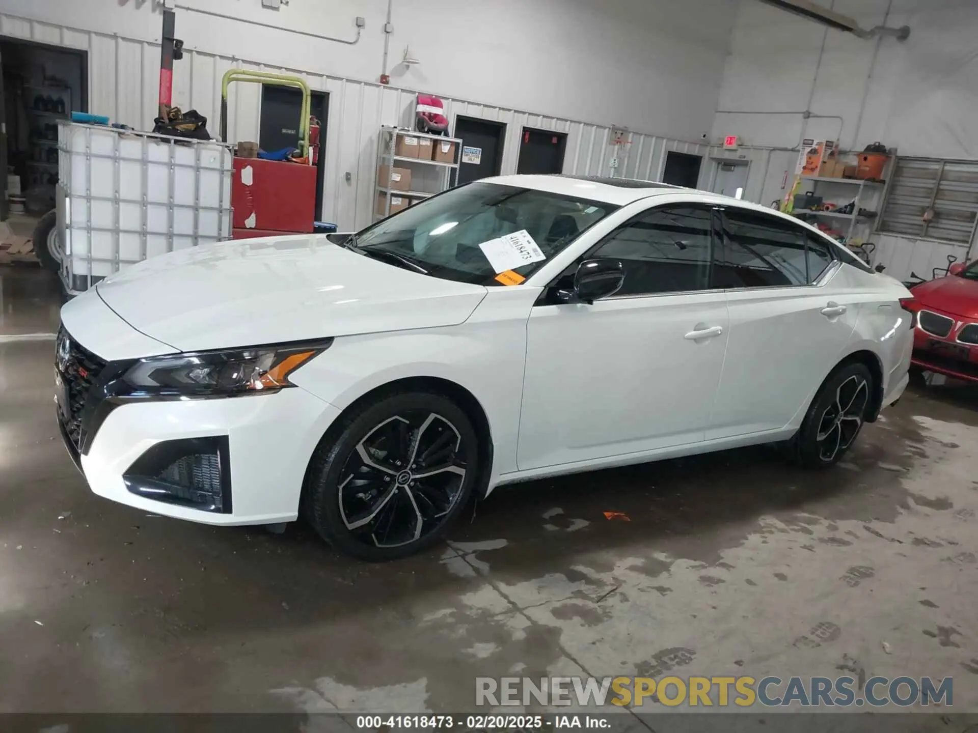 14 Photograph of a damaged car 1N4BL4CWXRN391462 NISSAN ALTIMA 2024