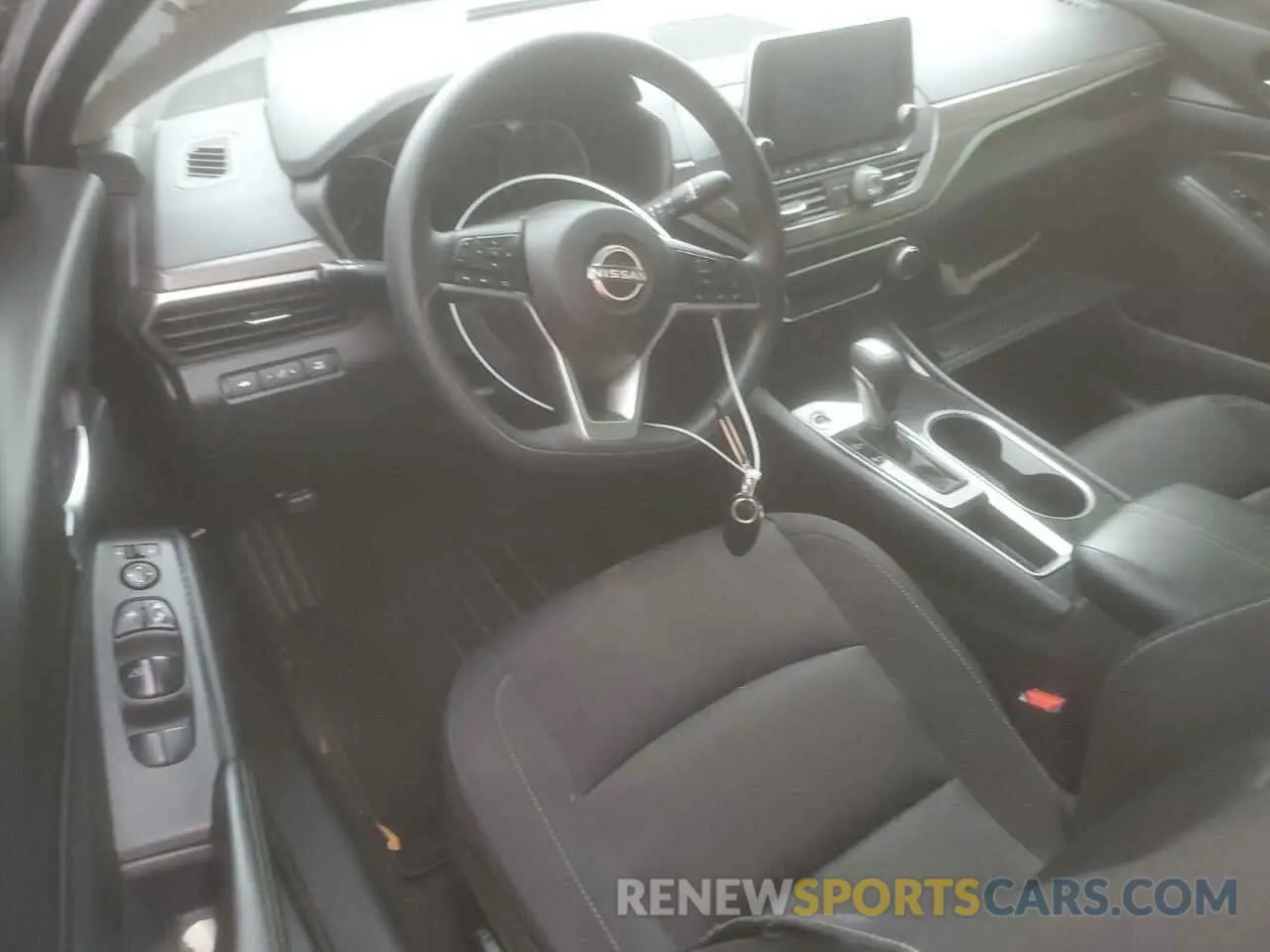 8 Photograph of a damaged car 1N4BL4DV0RN316758 NISSAN ALTIMA 2024