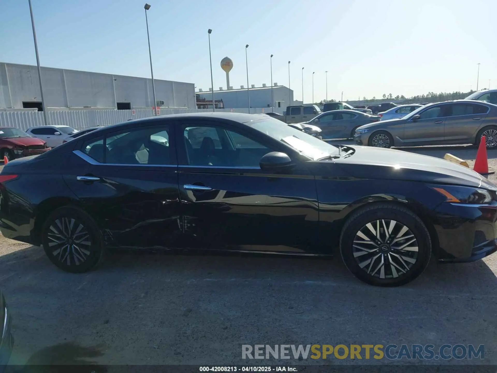 13 Photograph of a damaged car 1N4BL4DV0RN336119 NISSAN ALTIMA 2024