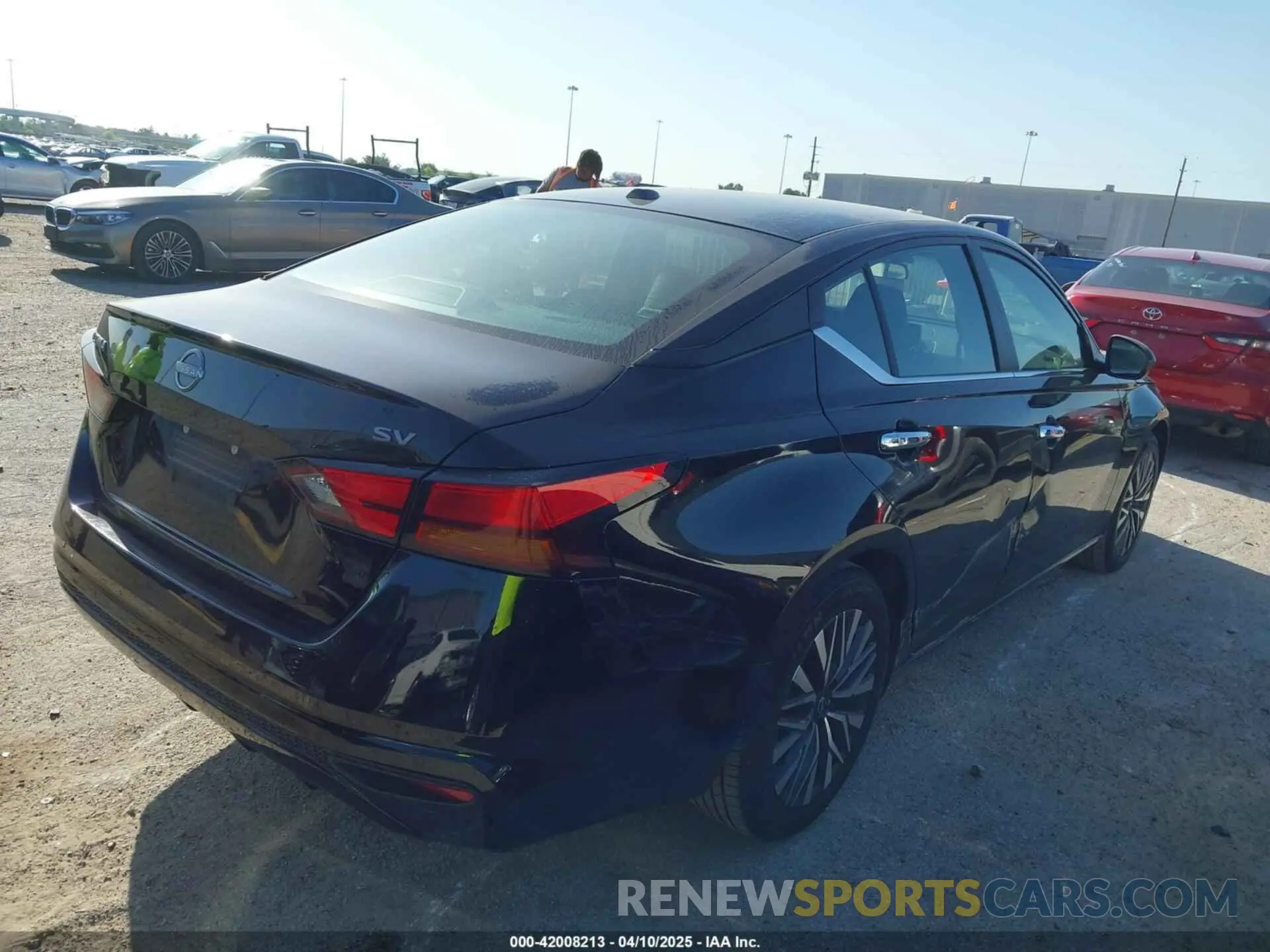 4 Photograph of a damaged car 1N4BL4DV0RN336119 NISSAN ALTIMA 2024