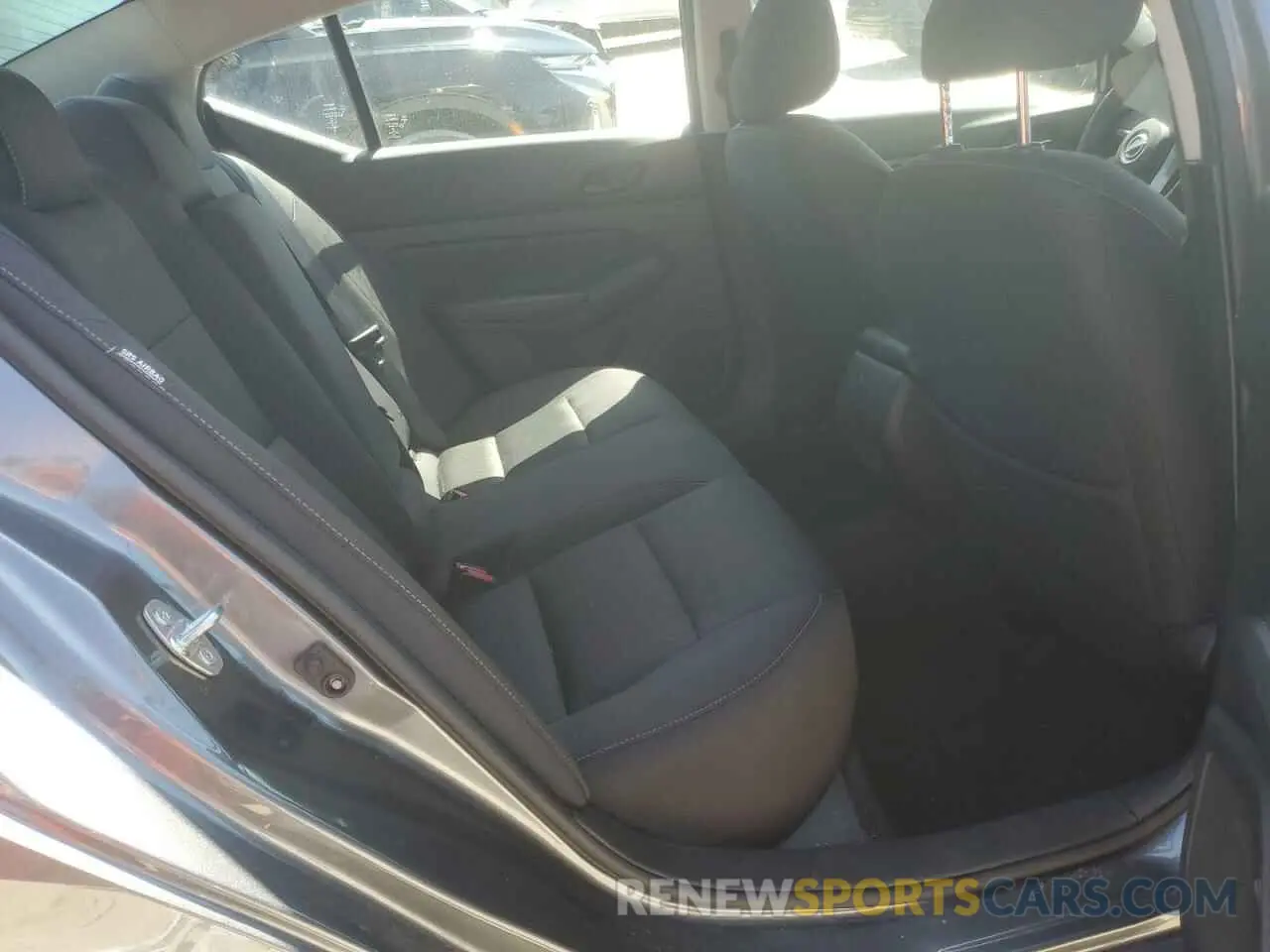 10 Photograph of a damaged car 1N4BL4DV0RN353504 NISSAN ALTIMA 2024