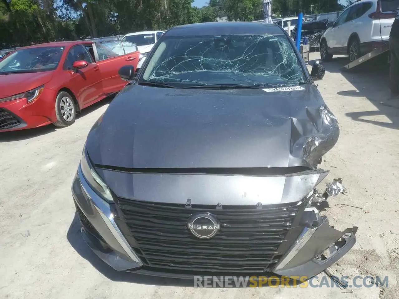 5 Photograph of a damaged car 1N4BL4DV0RN353504 NISSAN ALTIMA 2024