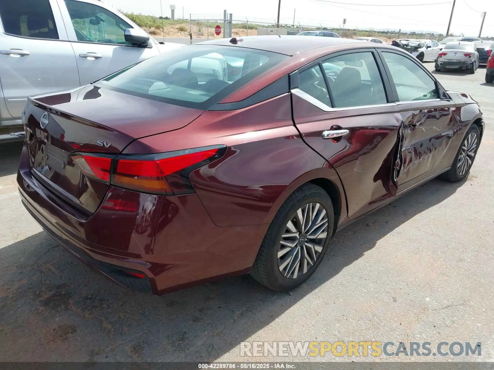 4 Photograph of a damaged car 1N4BL4DV0RN371369 NISSAN ALTIMA 2024