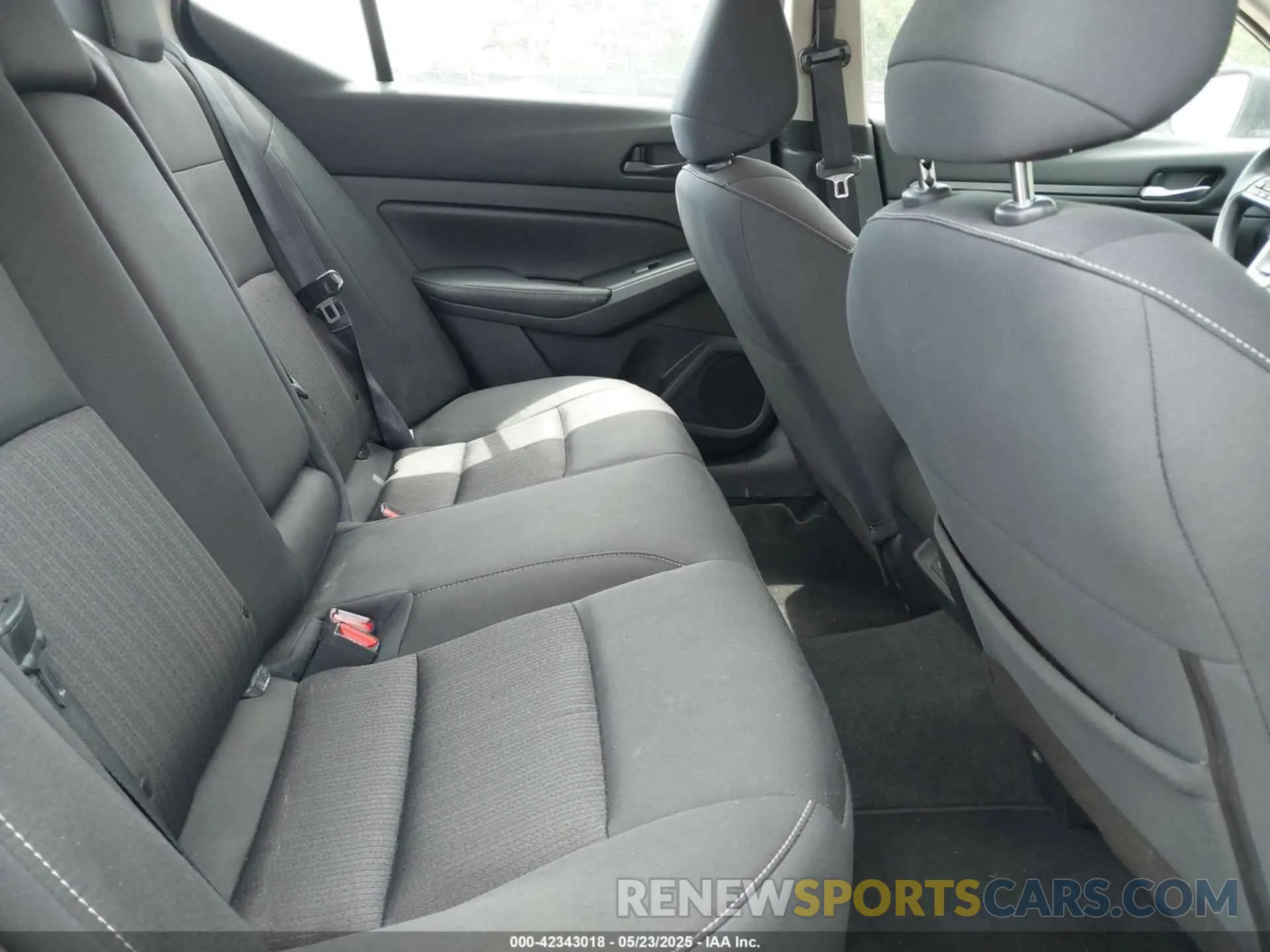 8 Фотография поврежденного автомобиля 1N4BL4DV1RN312881 NISSAN ALTIMA 2024