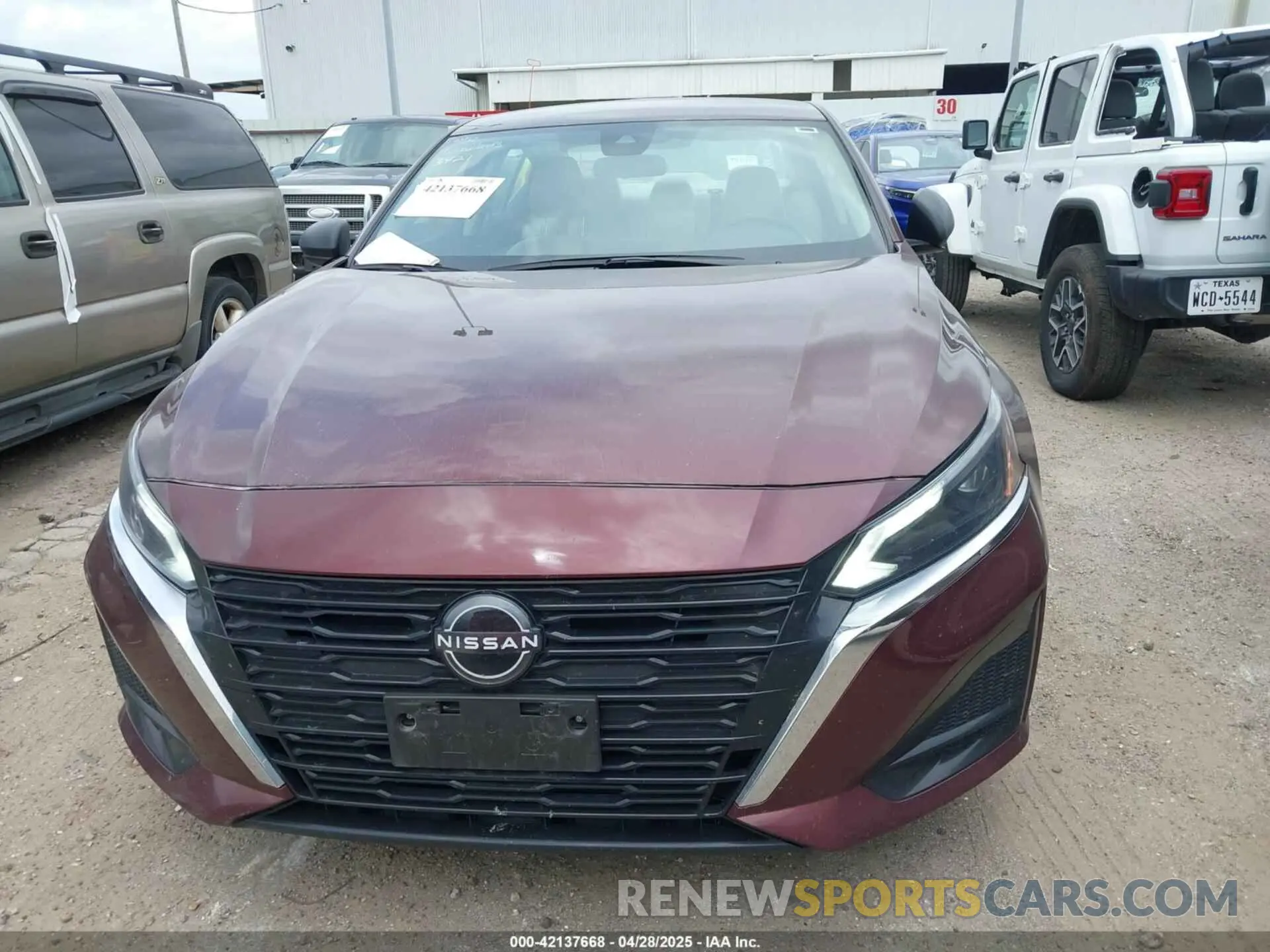 12 Фотография поврежденного автомобиля 1N4BL4DV1RN323542 NISSAN ALTIMA 2024