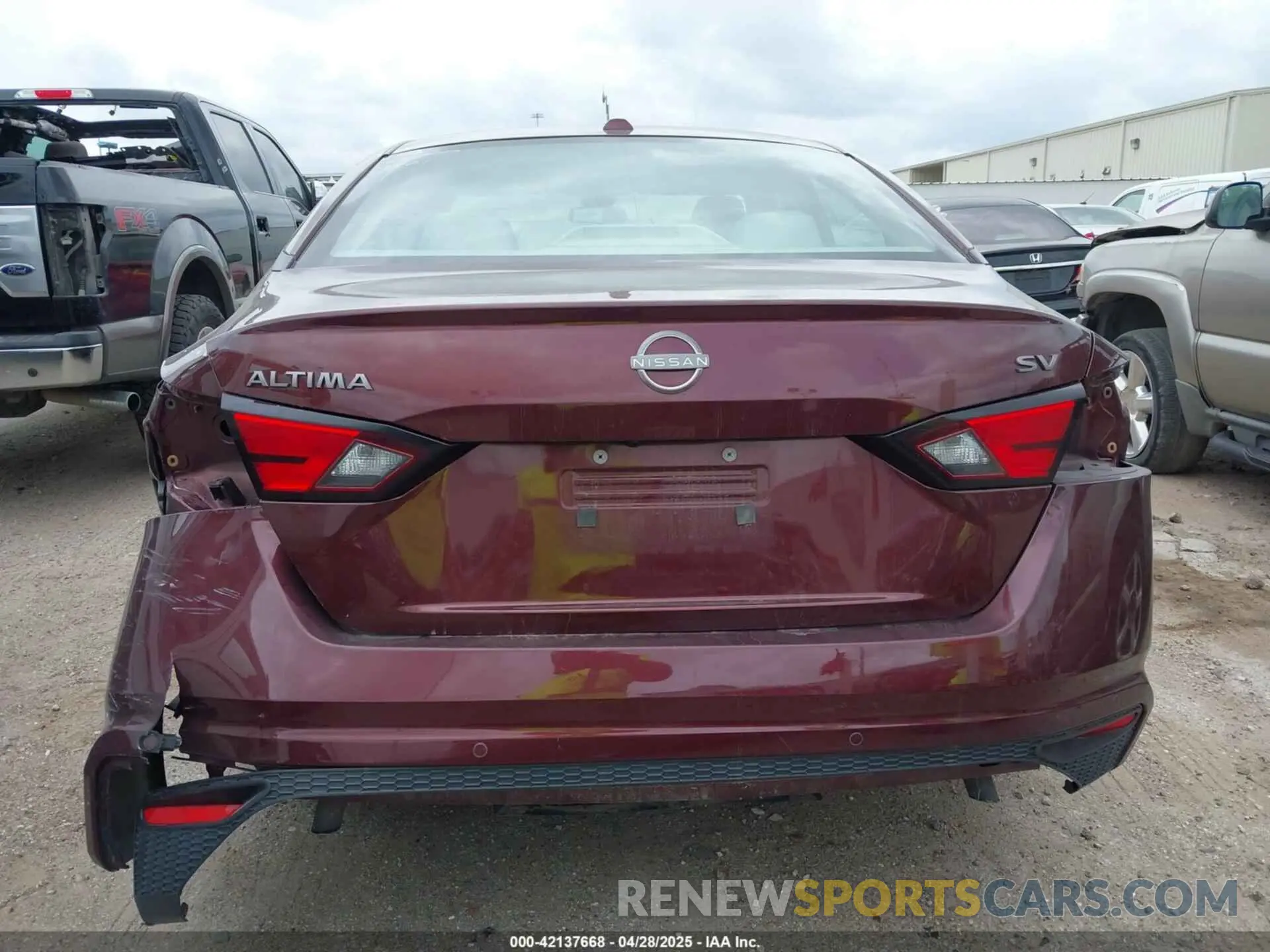 16 Фотография поврежденного автомобиля 1N4BL4DV1RN323542 NISSAN ALTIMA 2024