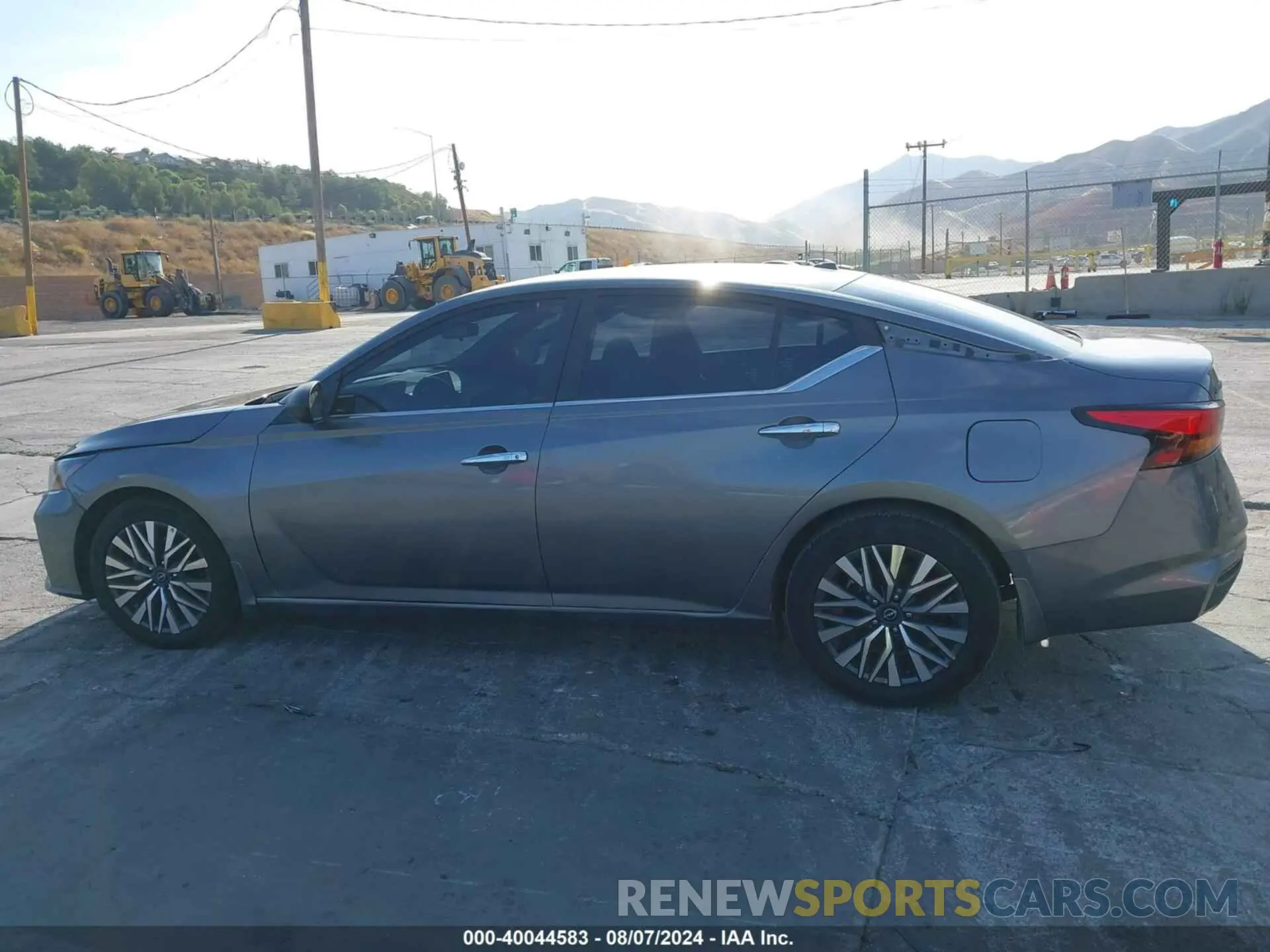 14 Фотография поврежденного автомобиля 1N4BL4DV1RN328837 NISSAN ALTIMA 2024