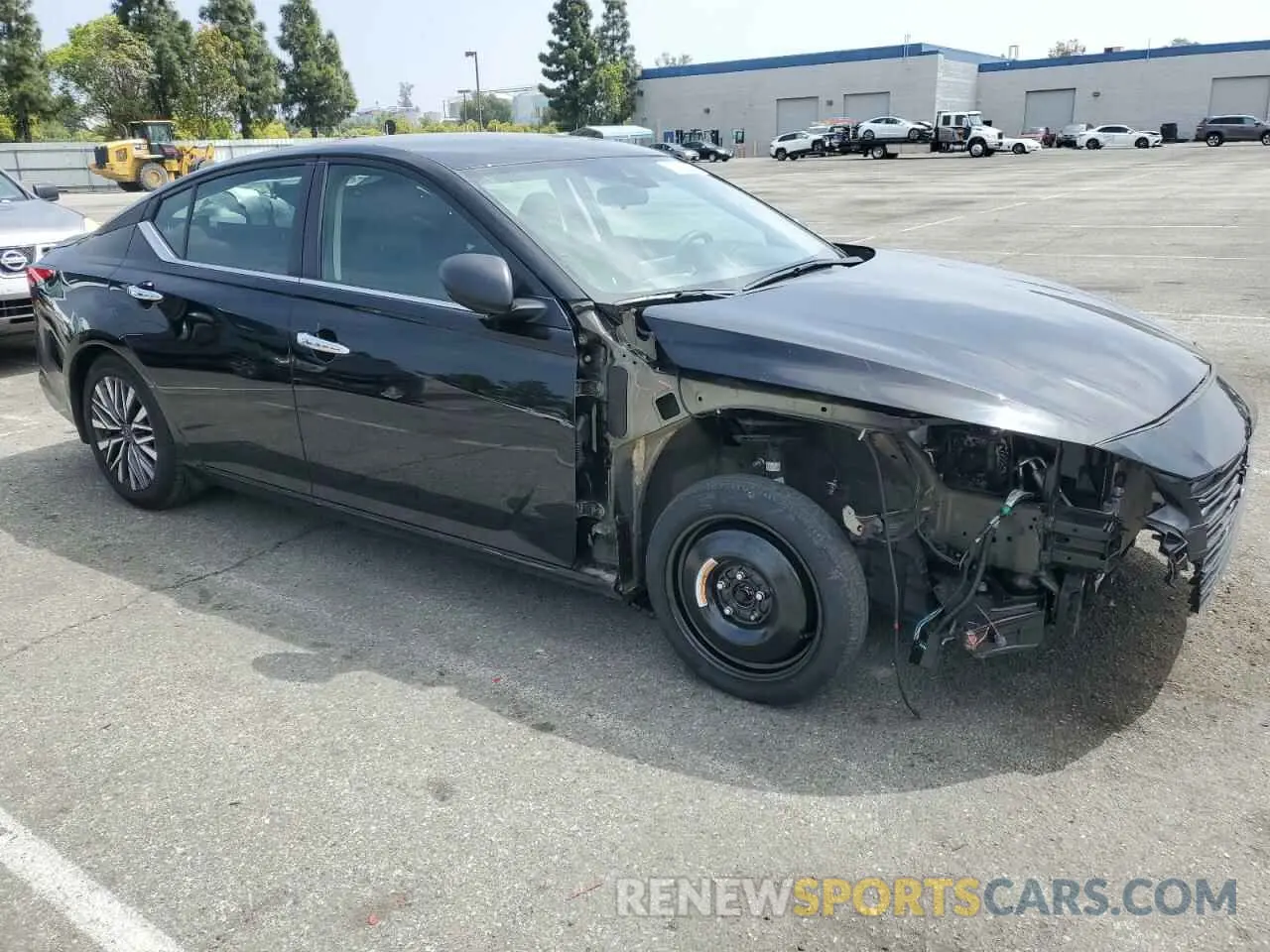 4 Фотография поврежденного автомобиля 1N4BL4DV1RN330166 NISSAN ALTIMA 2024